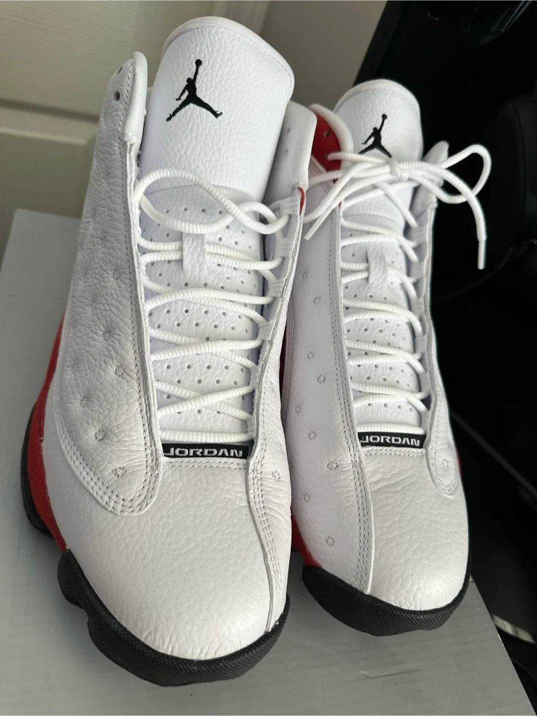 Air Jordan 13 Retro White/Red image indicator(2)