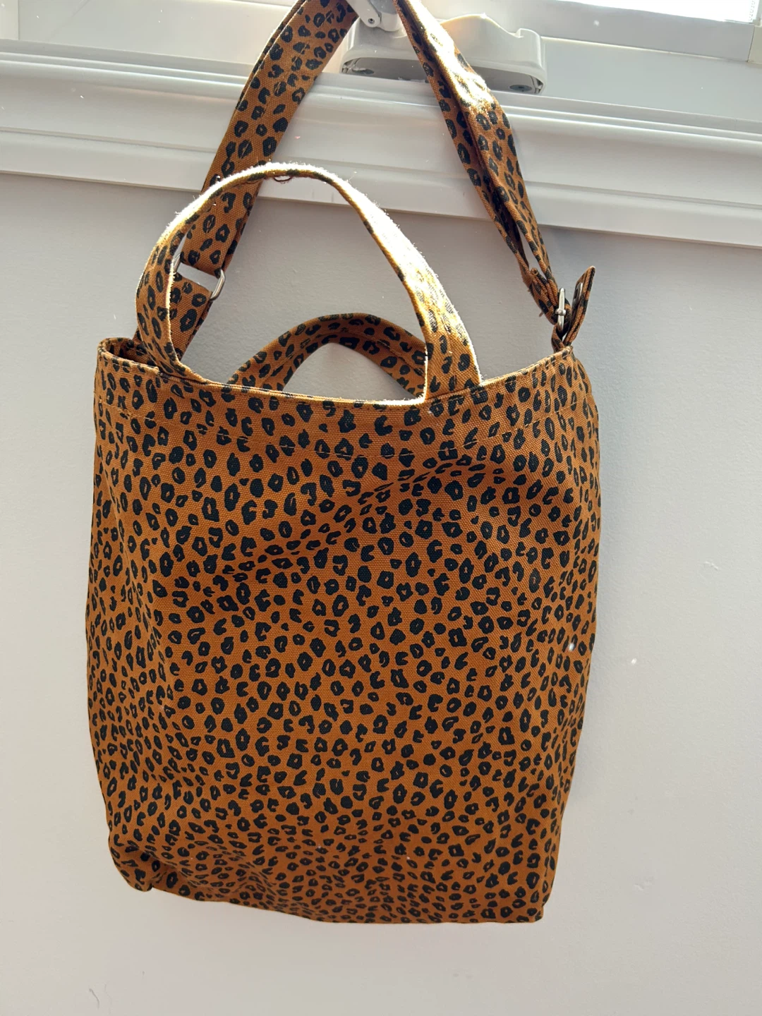 BAGGU Leopard Print Shoulder Bag