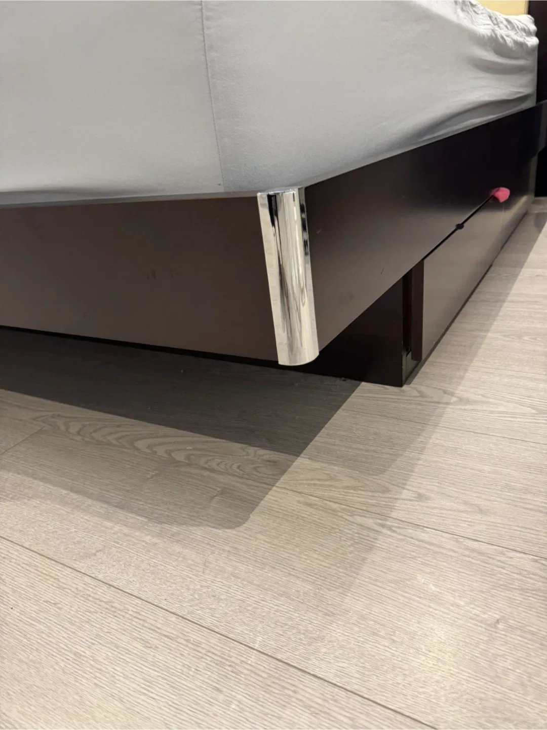 Queen Size Bed Frame image indicator(5)