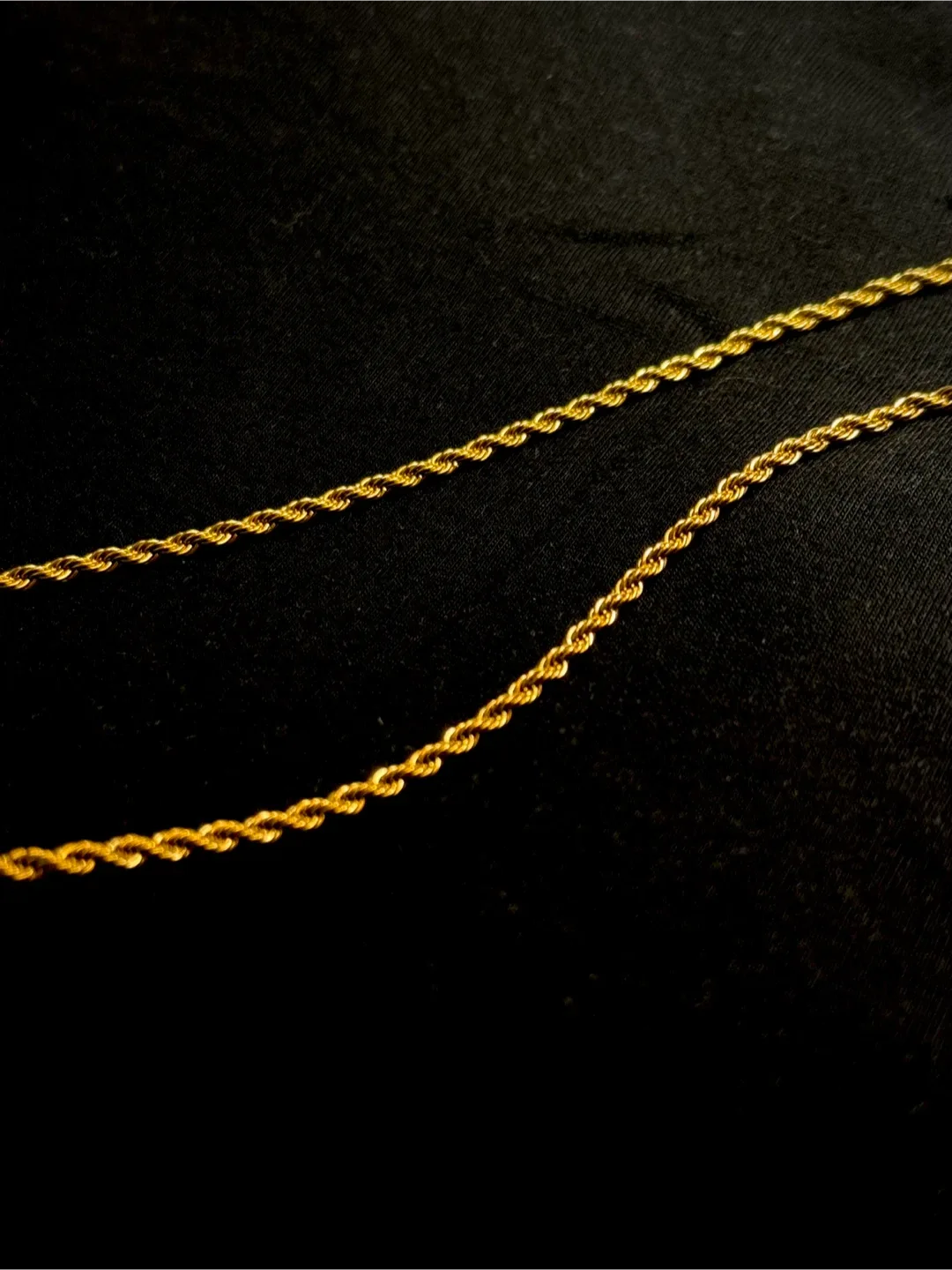 Unisex Twisted chain 18k gold plated anti tarnish image indicator(2)