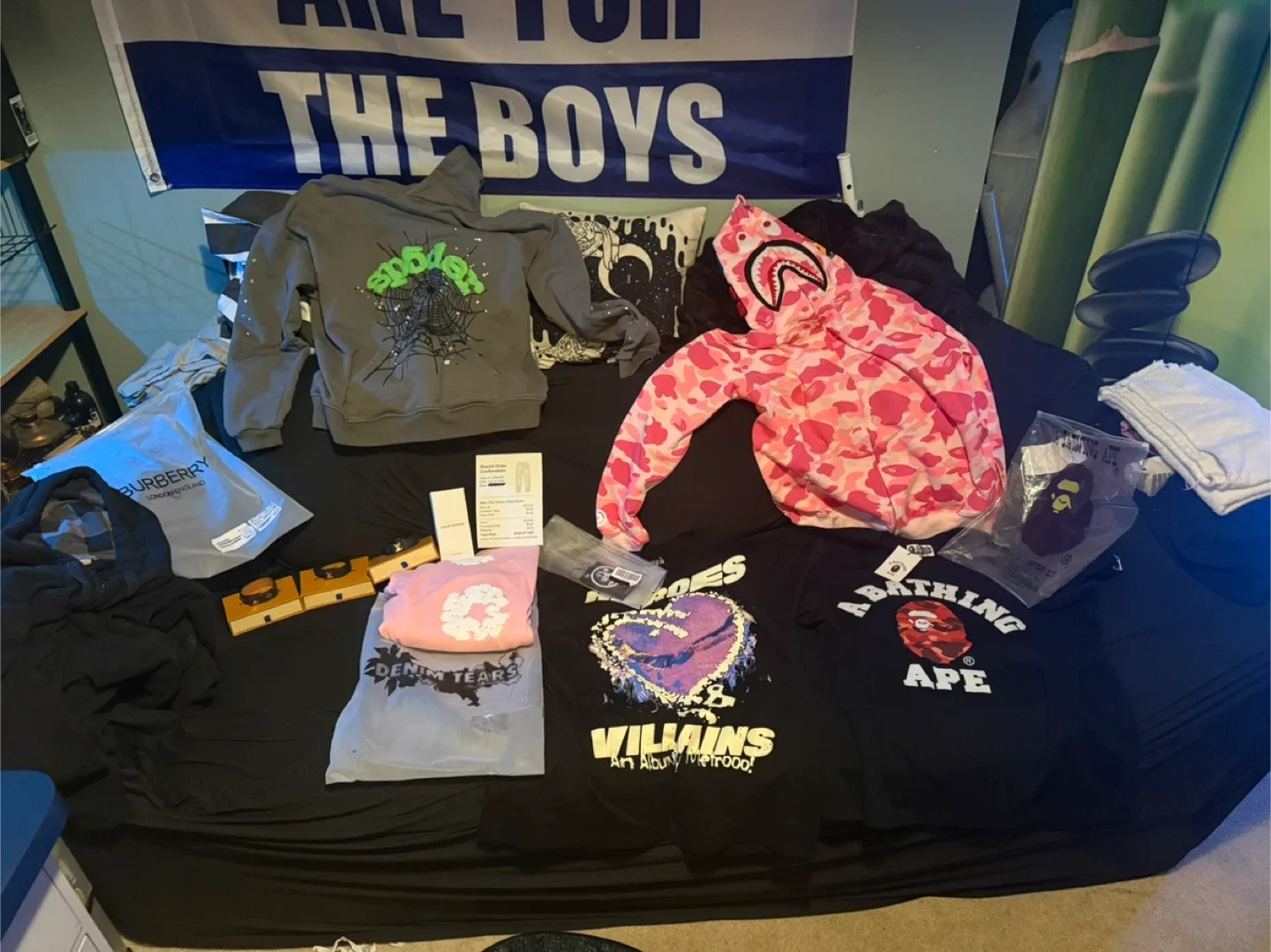 Teen Closet Cleanout -READ DESC thumbnail