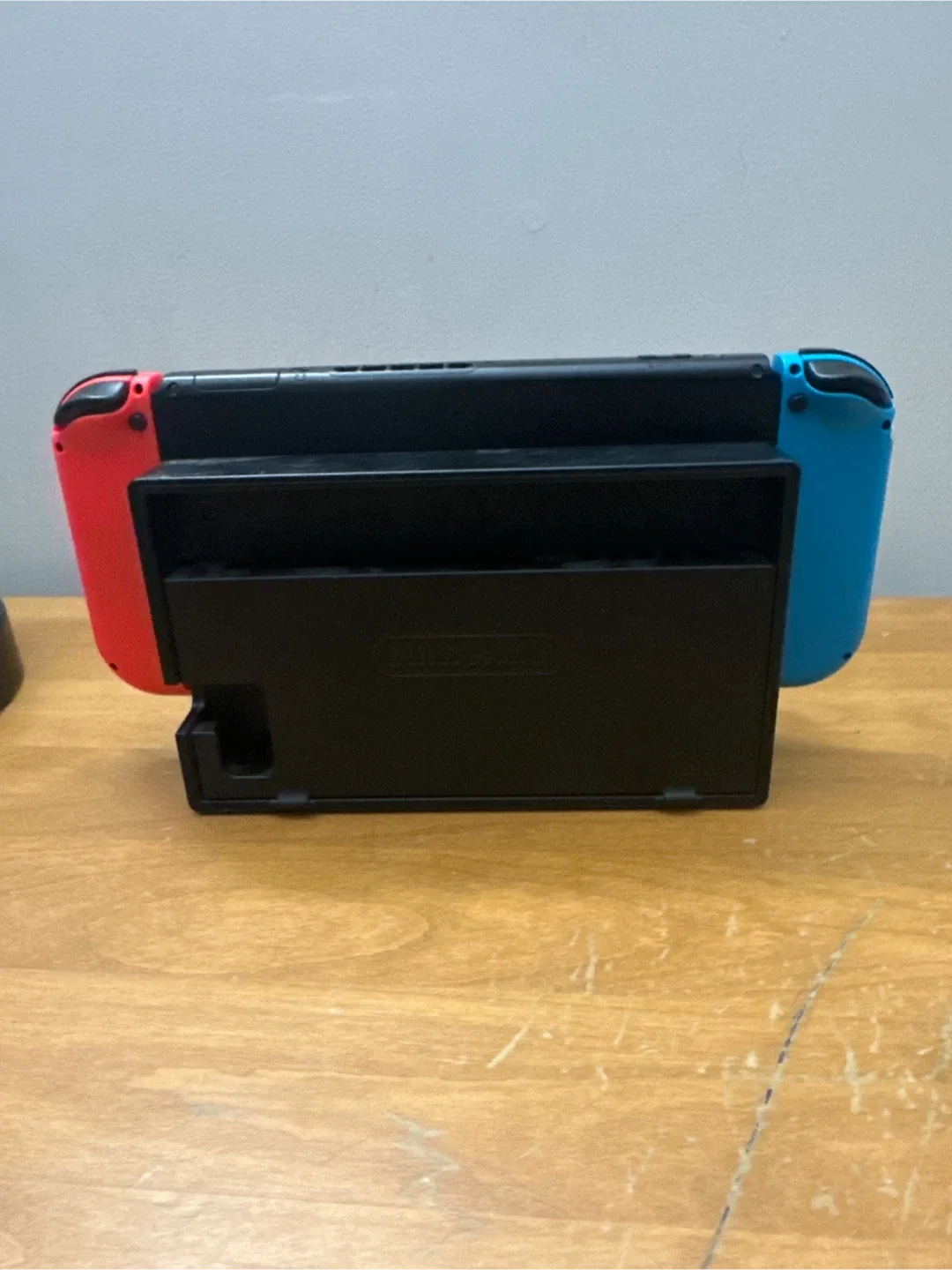 Nintendo Switch Console with Dock image indicator(4)