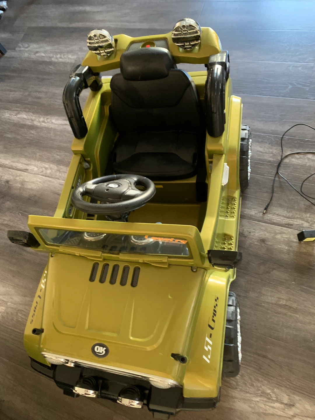 Kids Ride On Car - Green