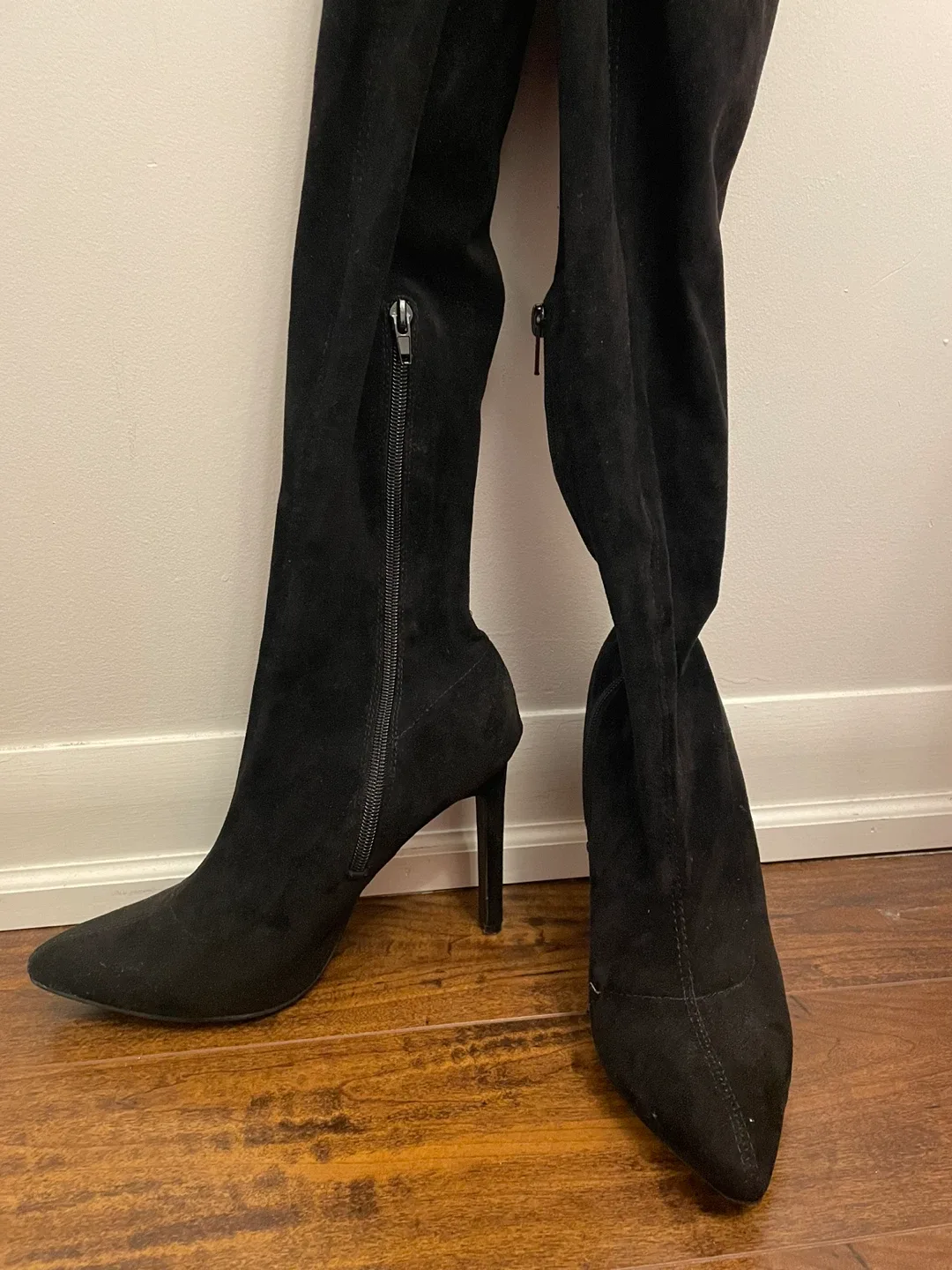 Fashion Nova Knee High Heeled Boots image indicator(2)
