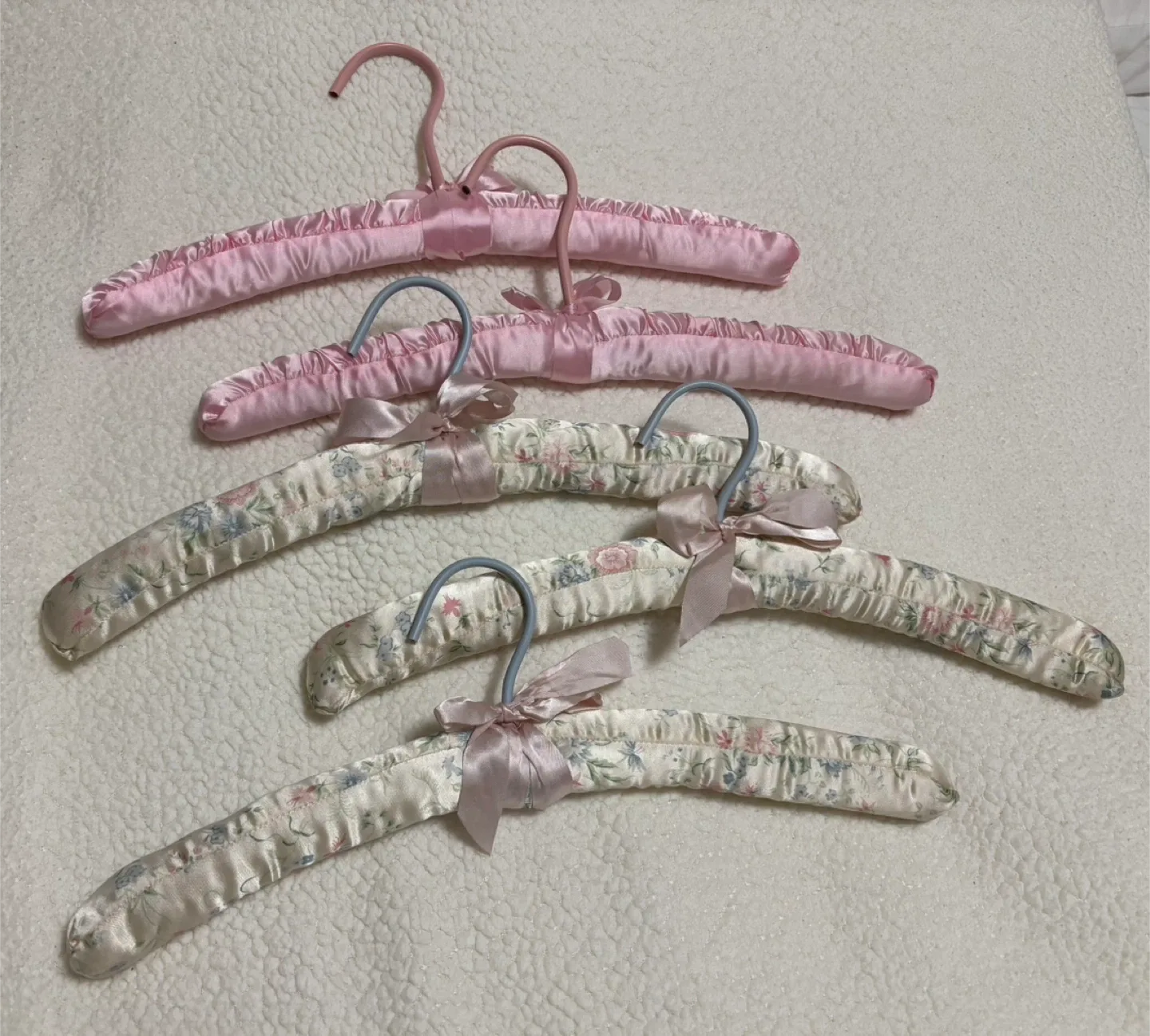 Satin Padded Hangers with Bows - Set of 5