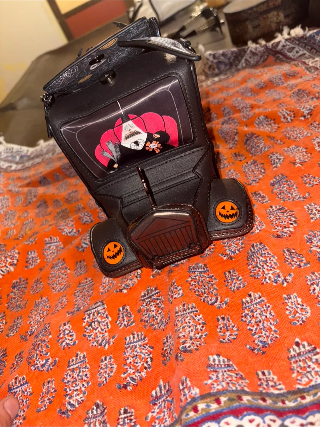 Disney Nightmare Before Christmas Hearse Bag image indicator(2)