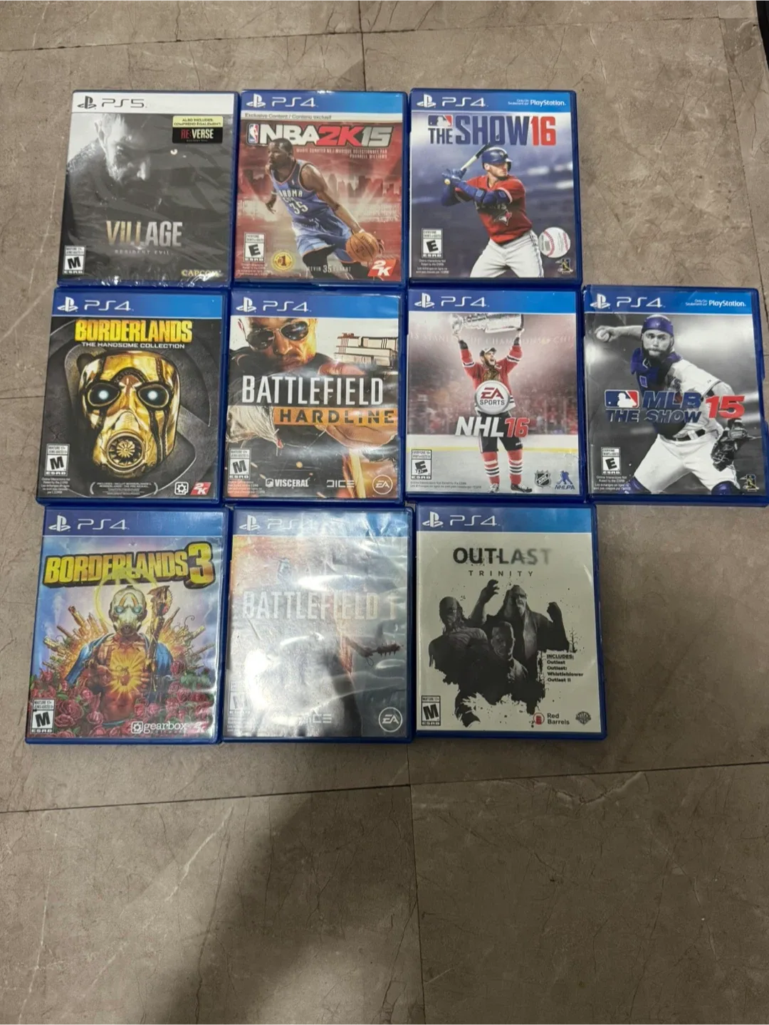 PlayStation 5 Console and Games Bundle image indicator(3)