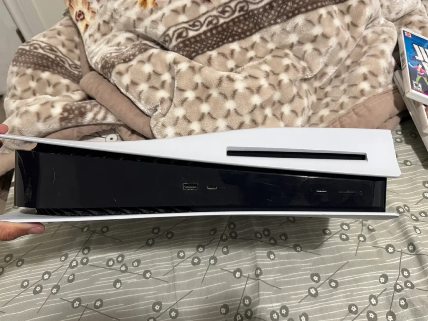 PlayStation 5 Console and Games Bundle image indicator(7)