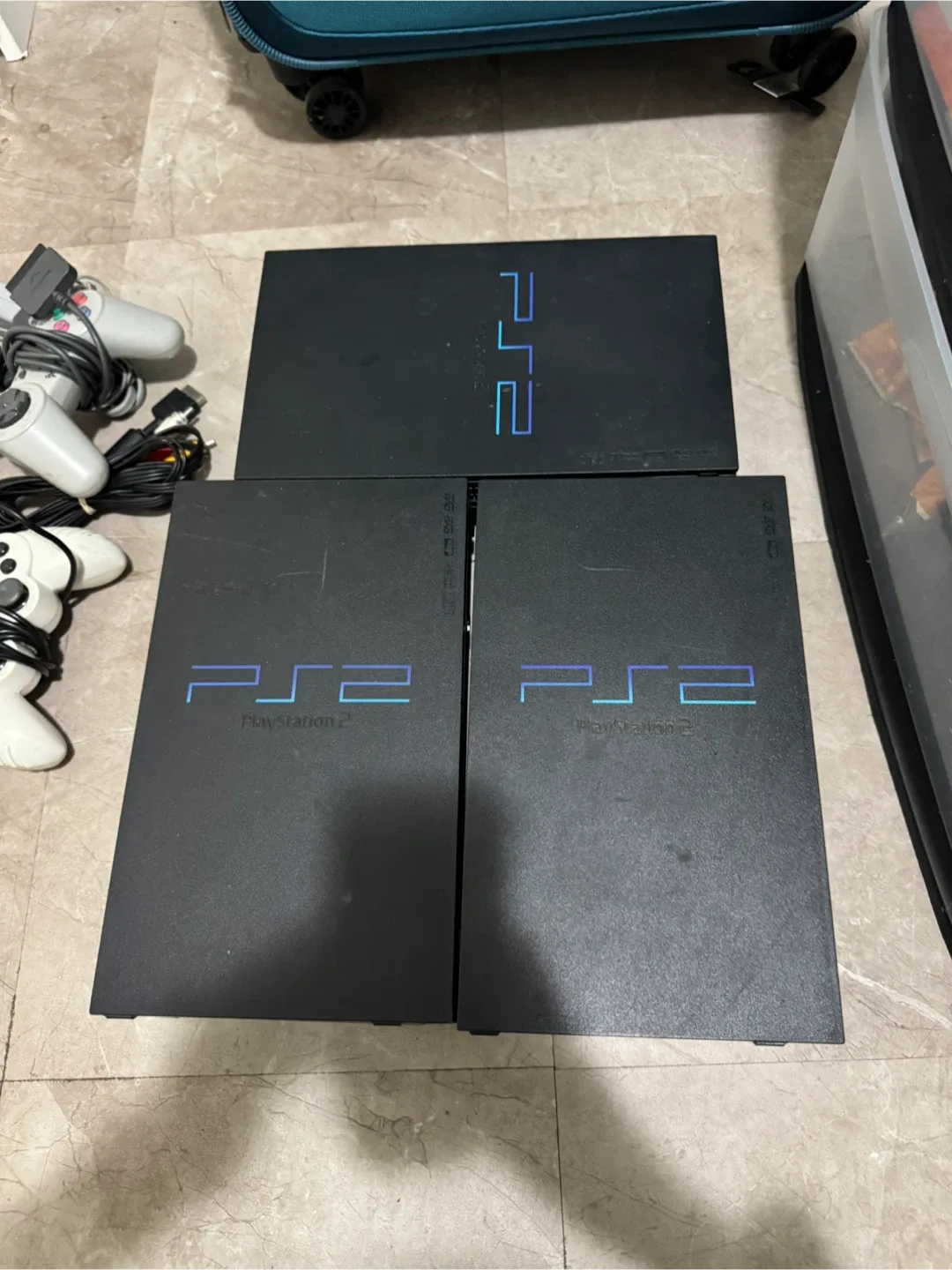 Sony PlayStation 2 (PS2) Consoles & Controllers image indicator(4)