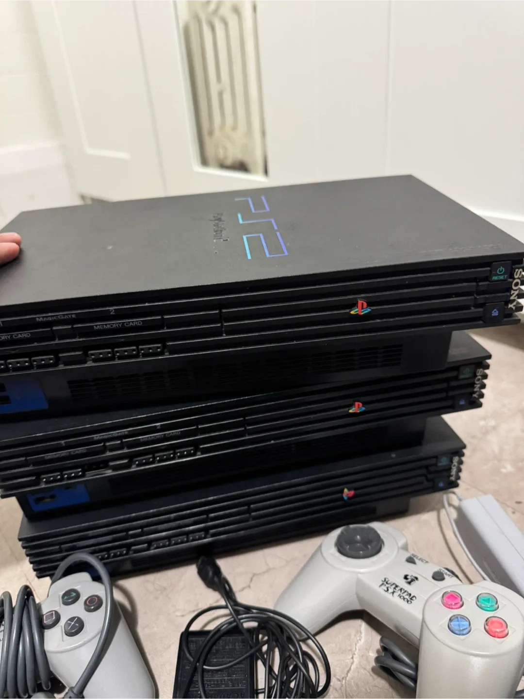 Sony PlayStation 2 (PS2) Consoles & Controllers image indicator(3)