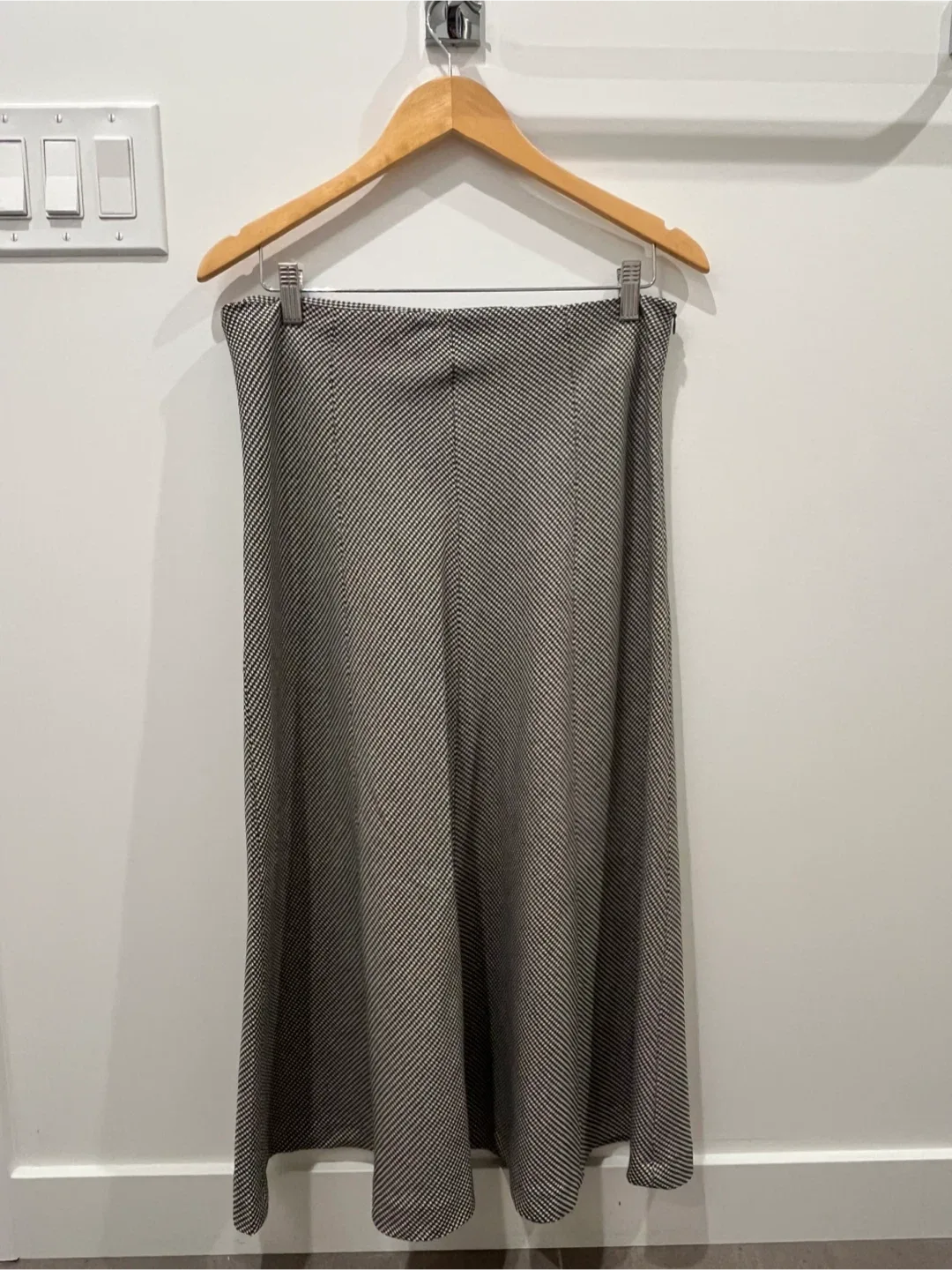 Zara Houndstooth Skirt - Size L