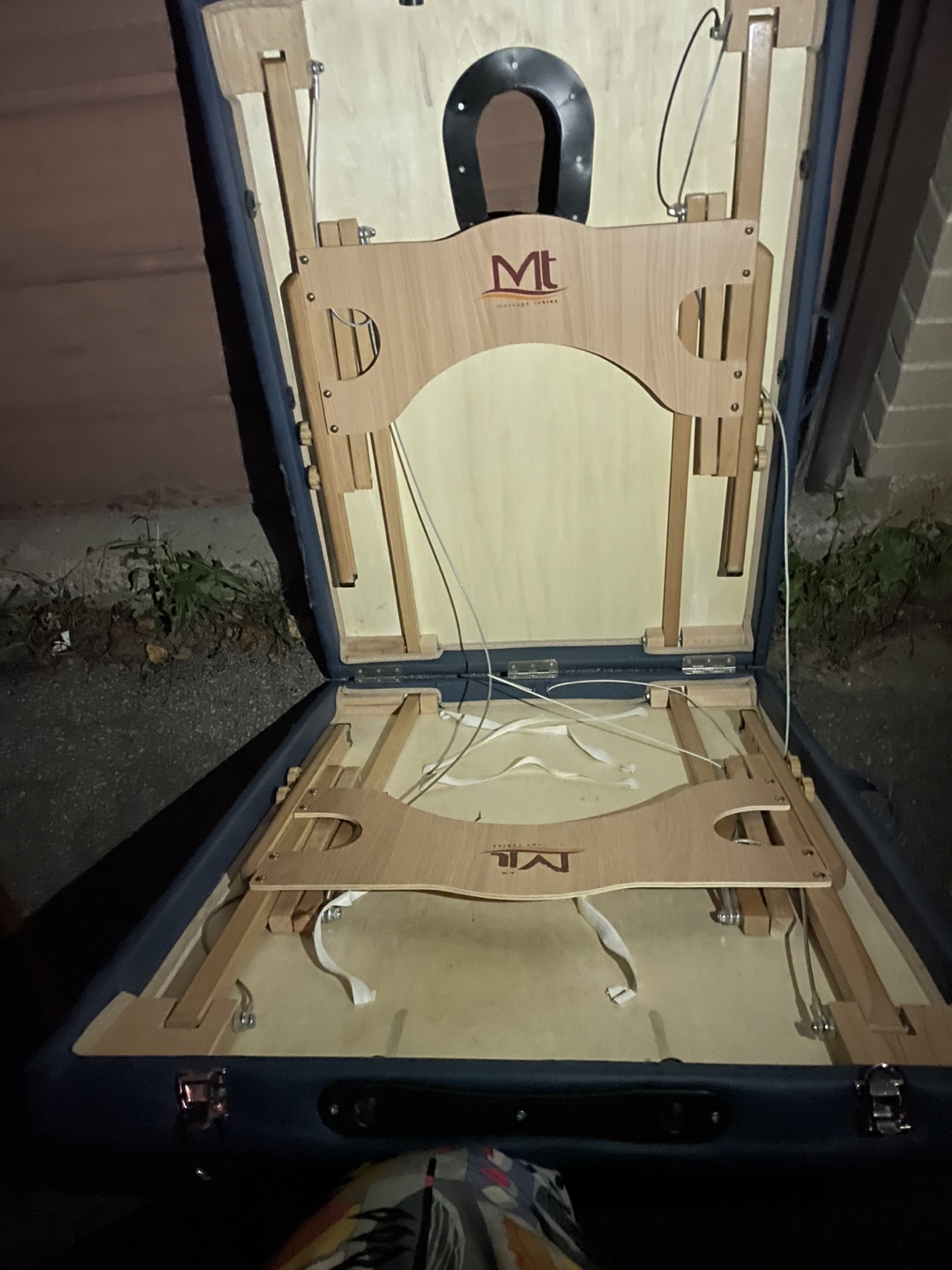 MT Massage Table - Portable