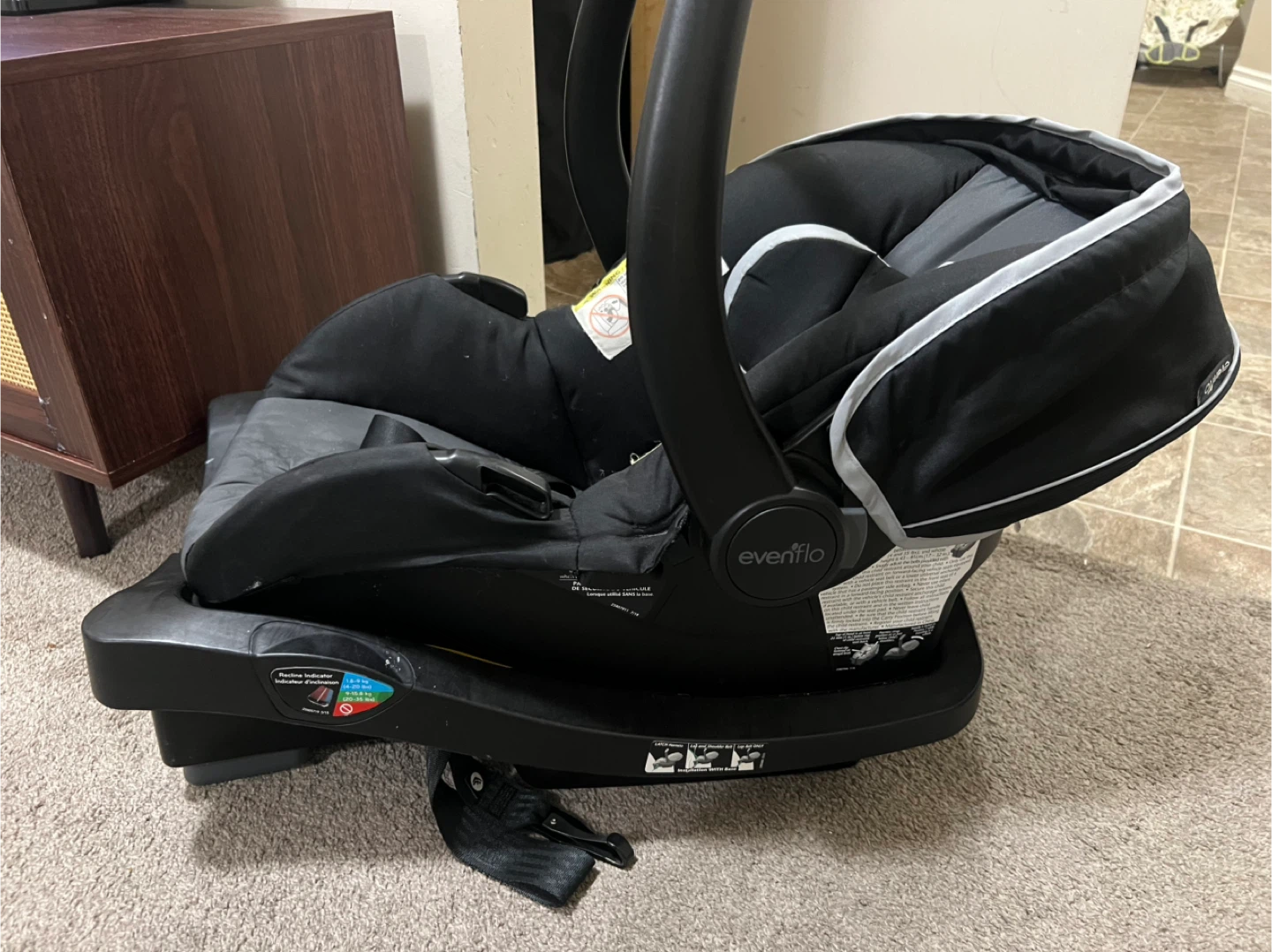 Evenflo LiteMax 35 Infant Car Seat - photo 2