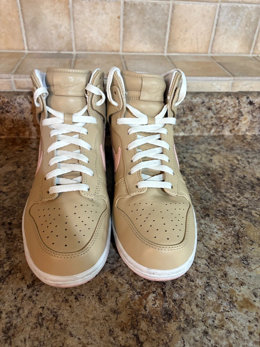 Nike Dunk High Shoes - Beige/Pink - photo 4