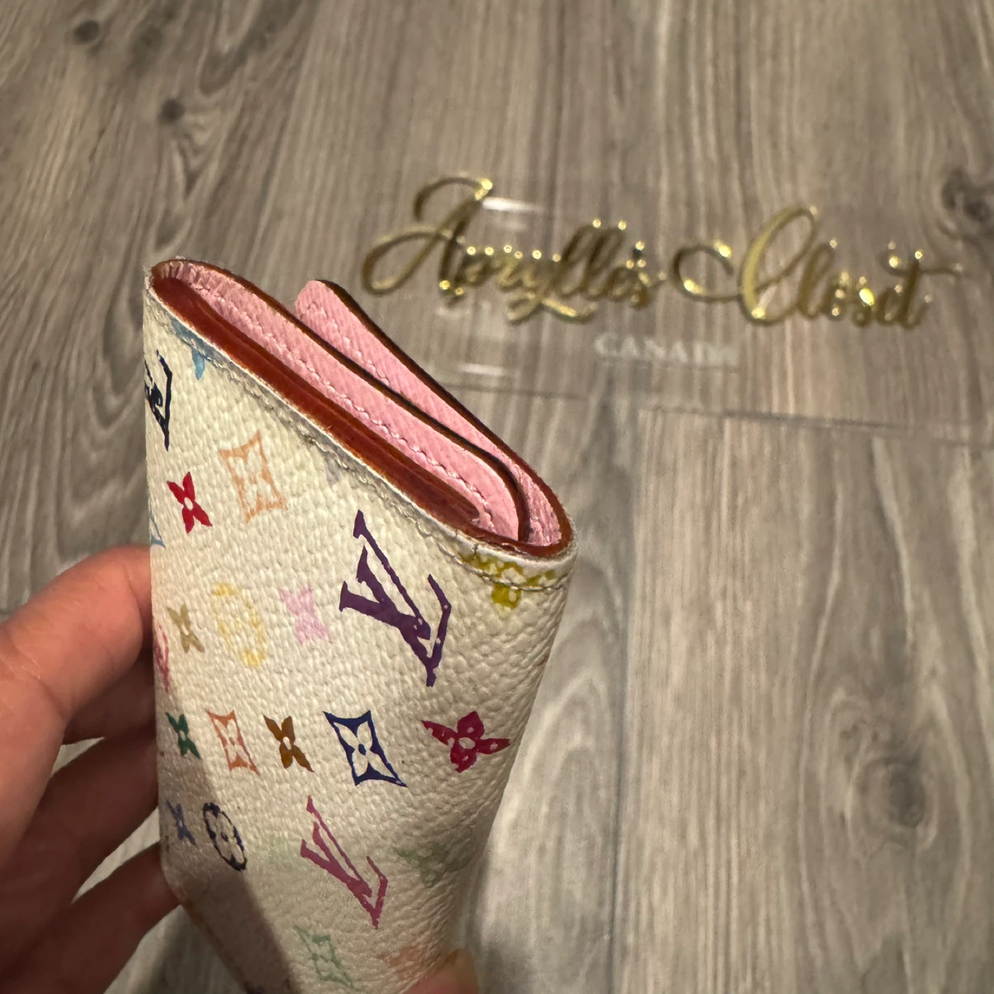 Authentic Louis Vuitton Key Case - photo 4