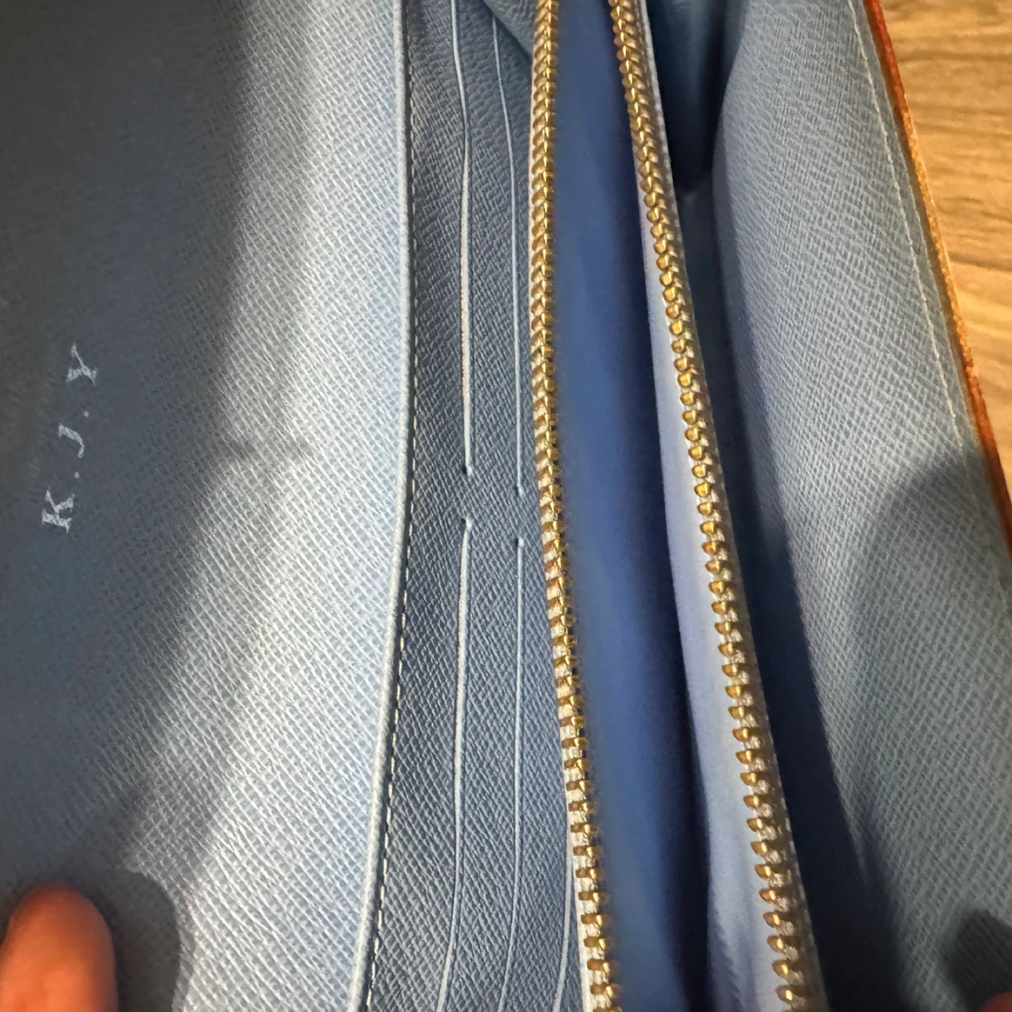 Authentic Louis Vuitton Multicolor Long Wallet - photo 5