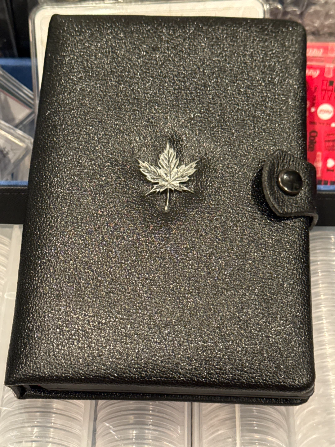 1984 Royal Canadian Mint Coin Set - photo 2