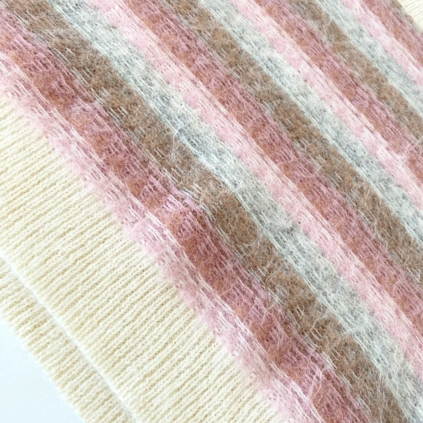 Aritzia Wilfred Cadence Fair Isle Mohair Sweater image indicator(5)