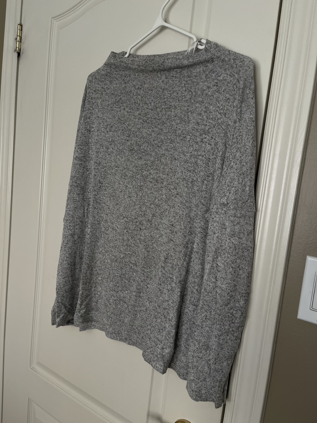 Only Our Story XS Grey Top
