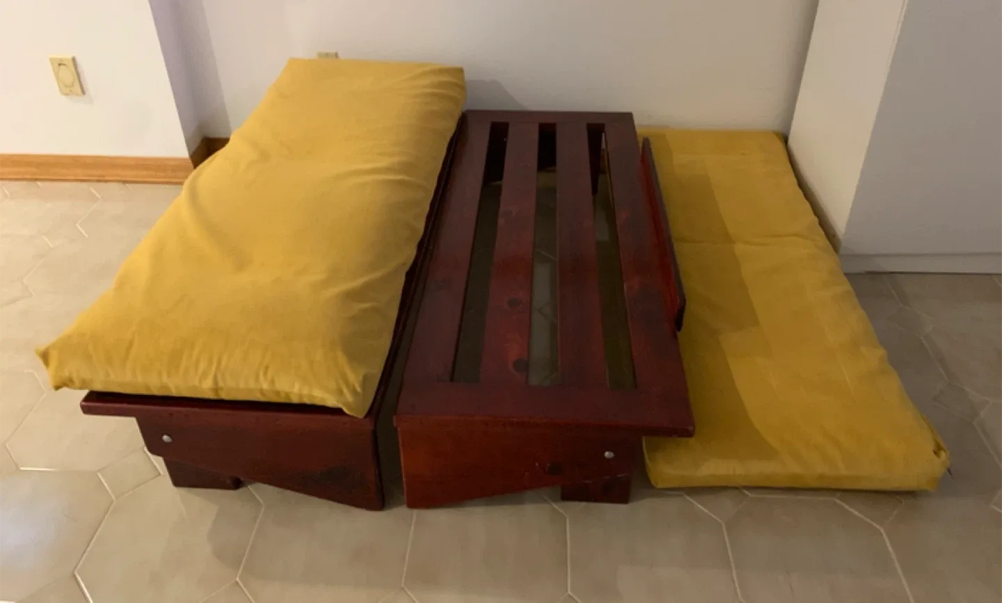 2 Futon bed (day bed) image indicator(3)