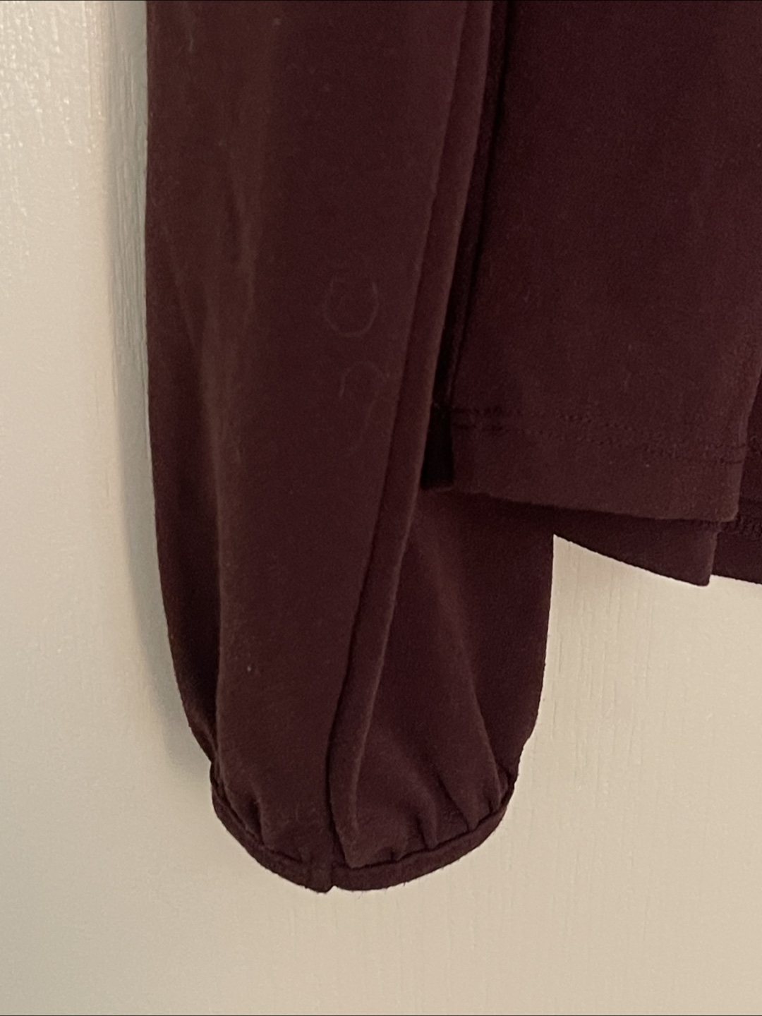 Ann Taylor Burgundy Blouse - Size XS - photo 4