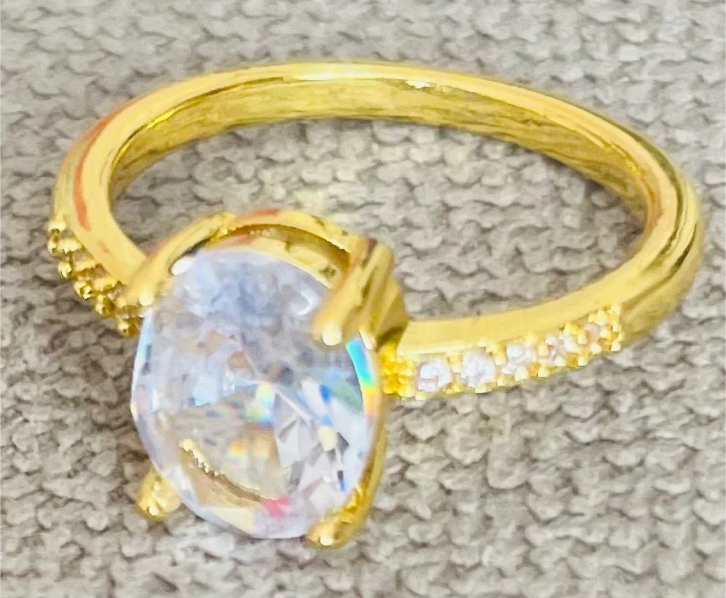 Oval Cubic Zirconia Stone Engagement Ring thumbnail