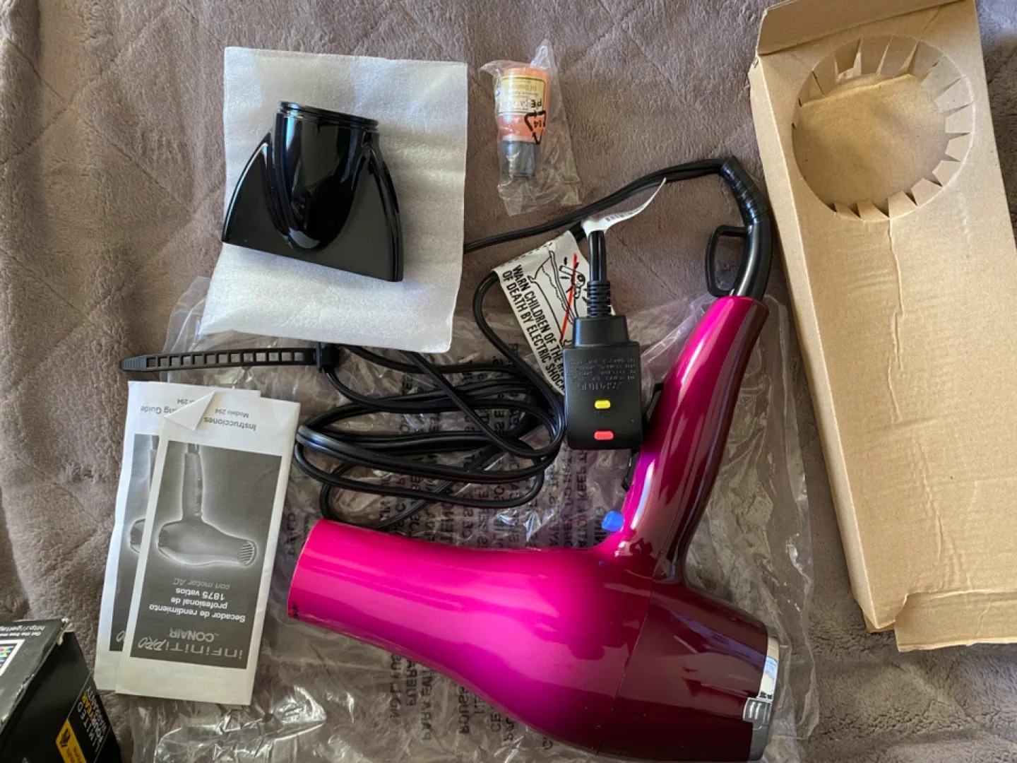 Conair Infiniti Pro Hair Dryer - Like New! image indicator(2)