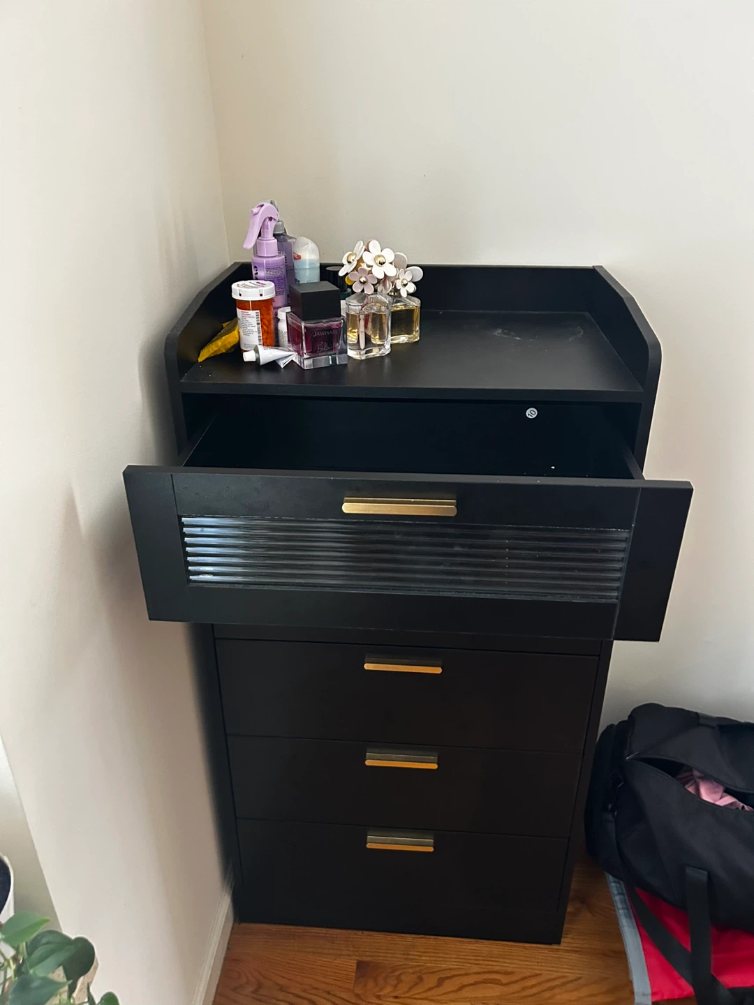 Black 5-Drawer Chest Dresser - photo 3