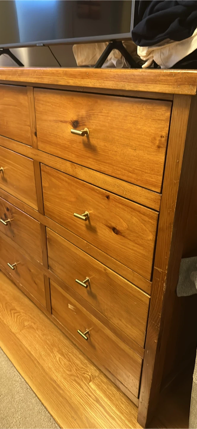 12 drawer dresser with gold knobs - photo 4