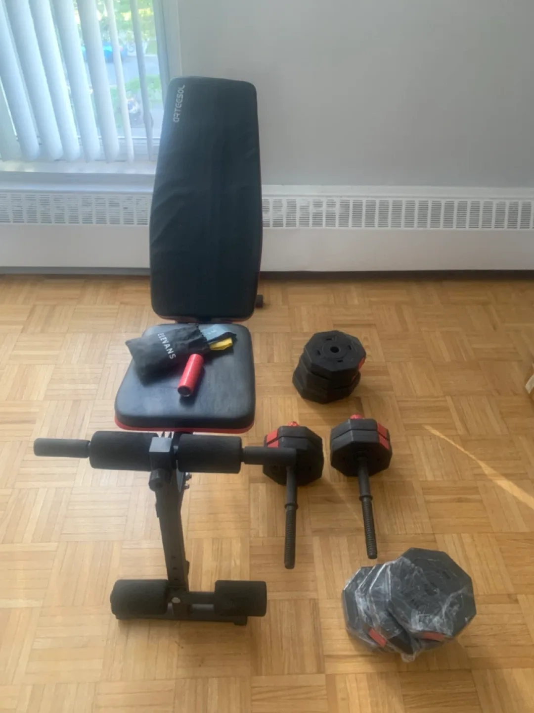 ORTEESOL Weight Bench with Dumbbells & Resistance Bands thumbnail