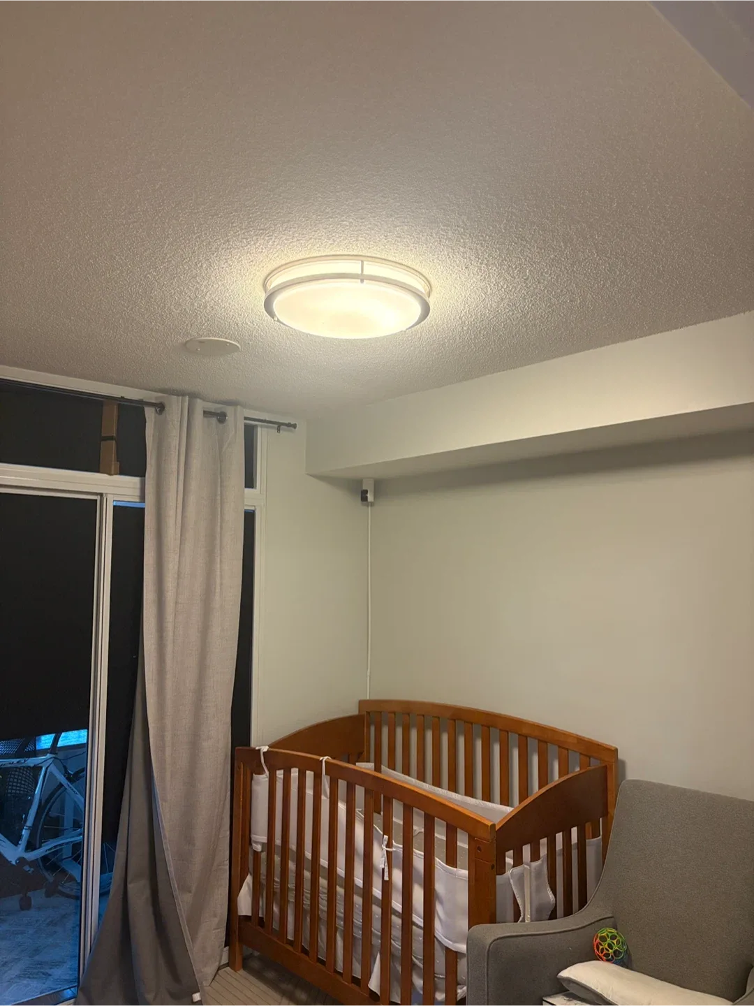 Light fixture (with lights included) thumbnail