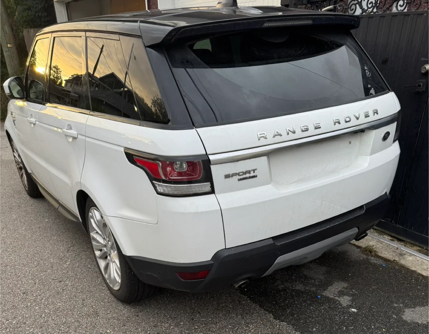 2017 Range Rover Sport SUV image indicator(3)