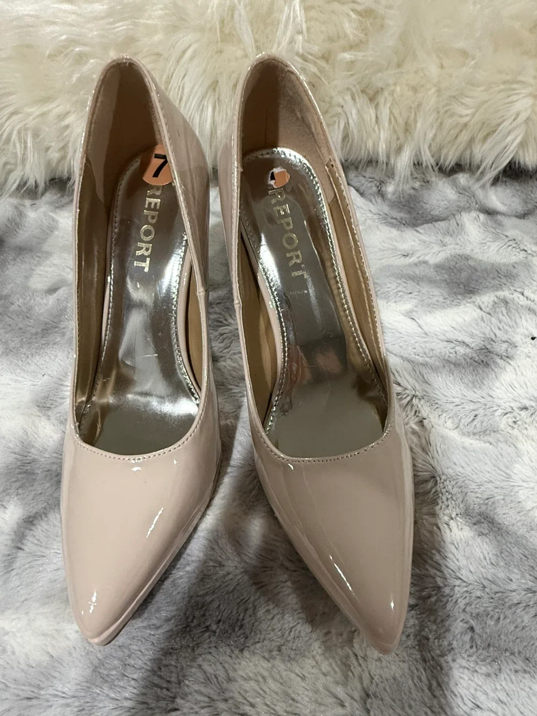 Report Heels Size 7 Women's