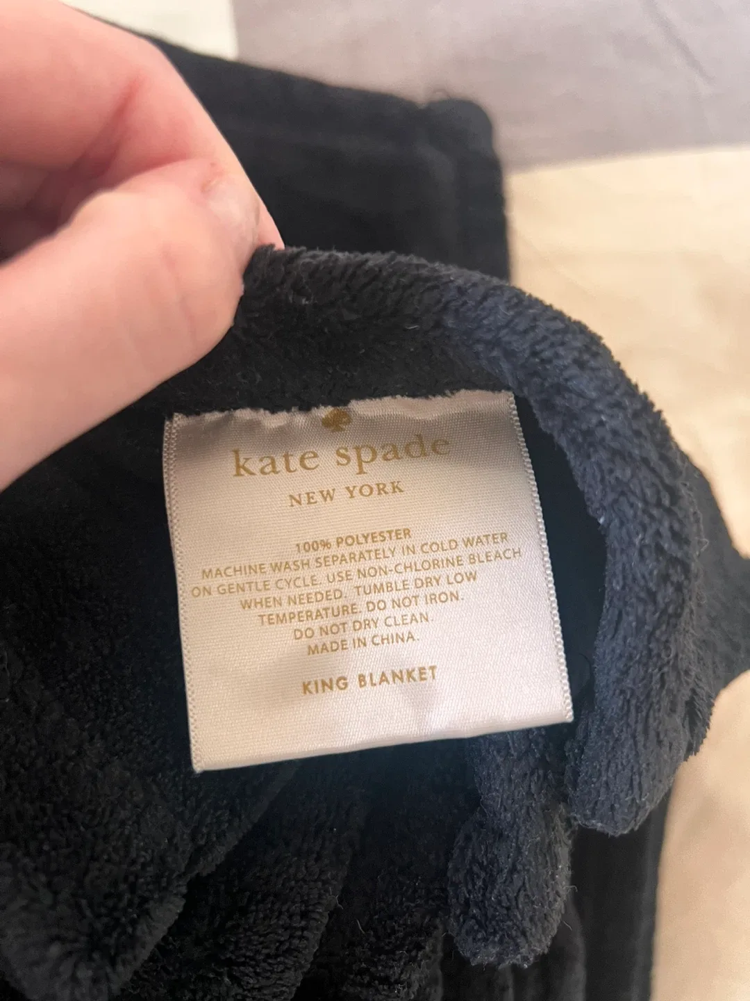 Kate Spade New York King Blanket - Black thumbnail