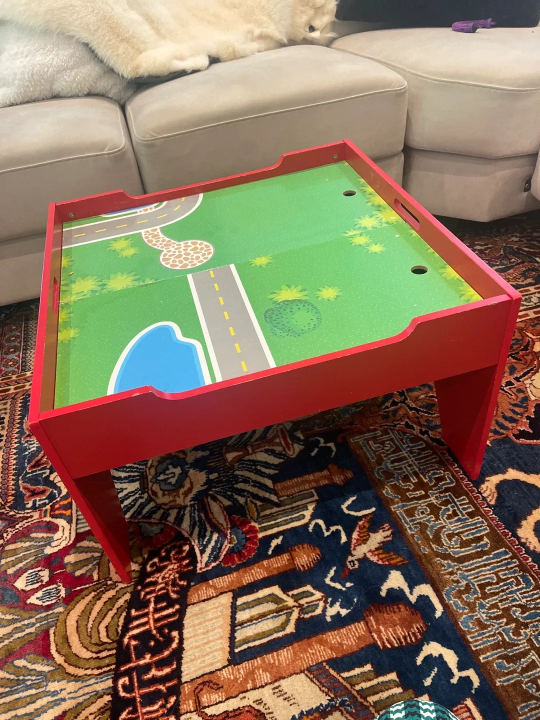 Discovery Kids Red Activity Table image indicator(2)