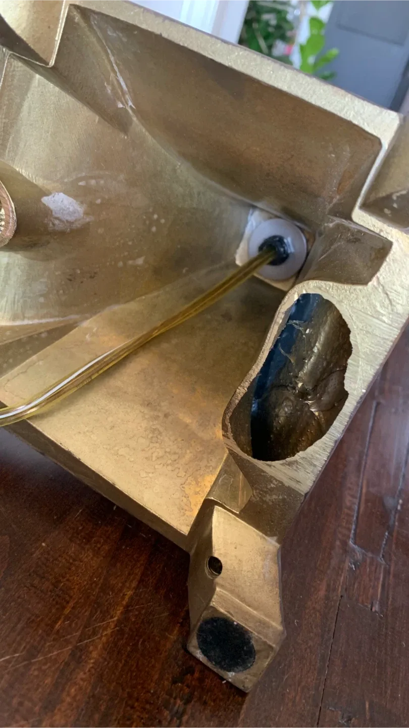 Vintage and Unique Pineapple Table Lamp image indicator(8)