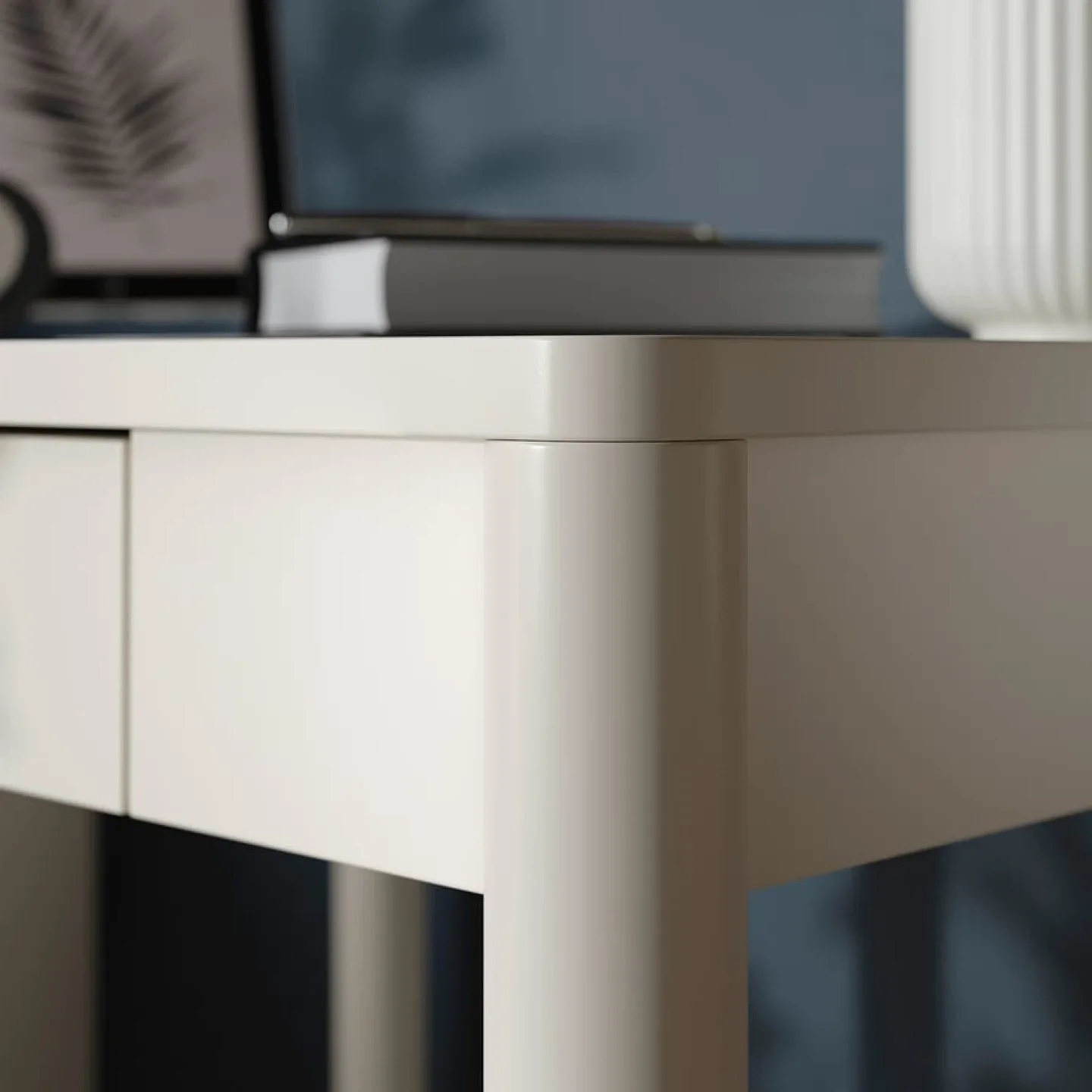 IKEA Micke Desk - White image indicator(4)