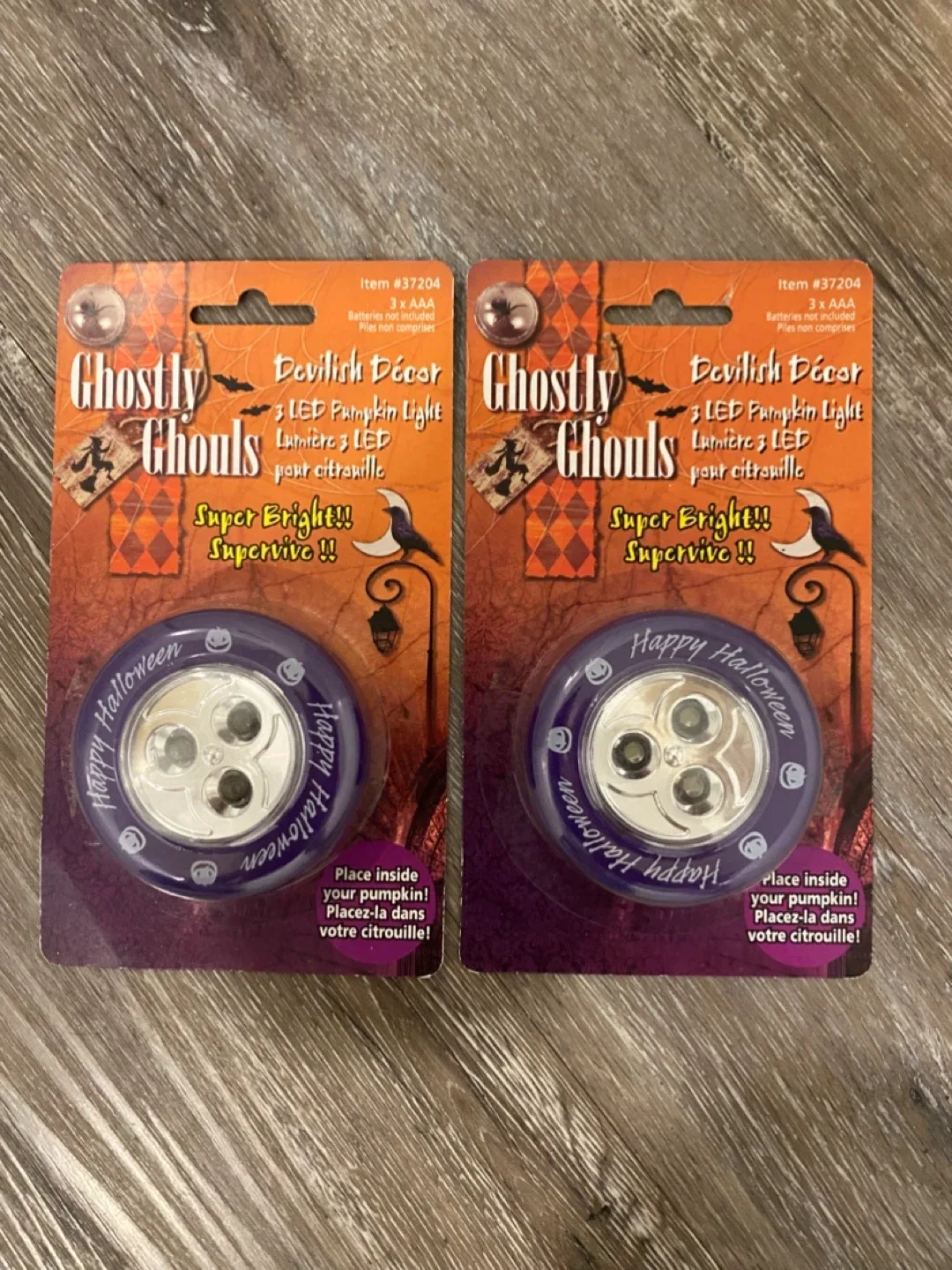 New 2 Ghostly Ghouls 3 LED Pumpkin Light - New thumbnail