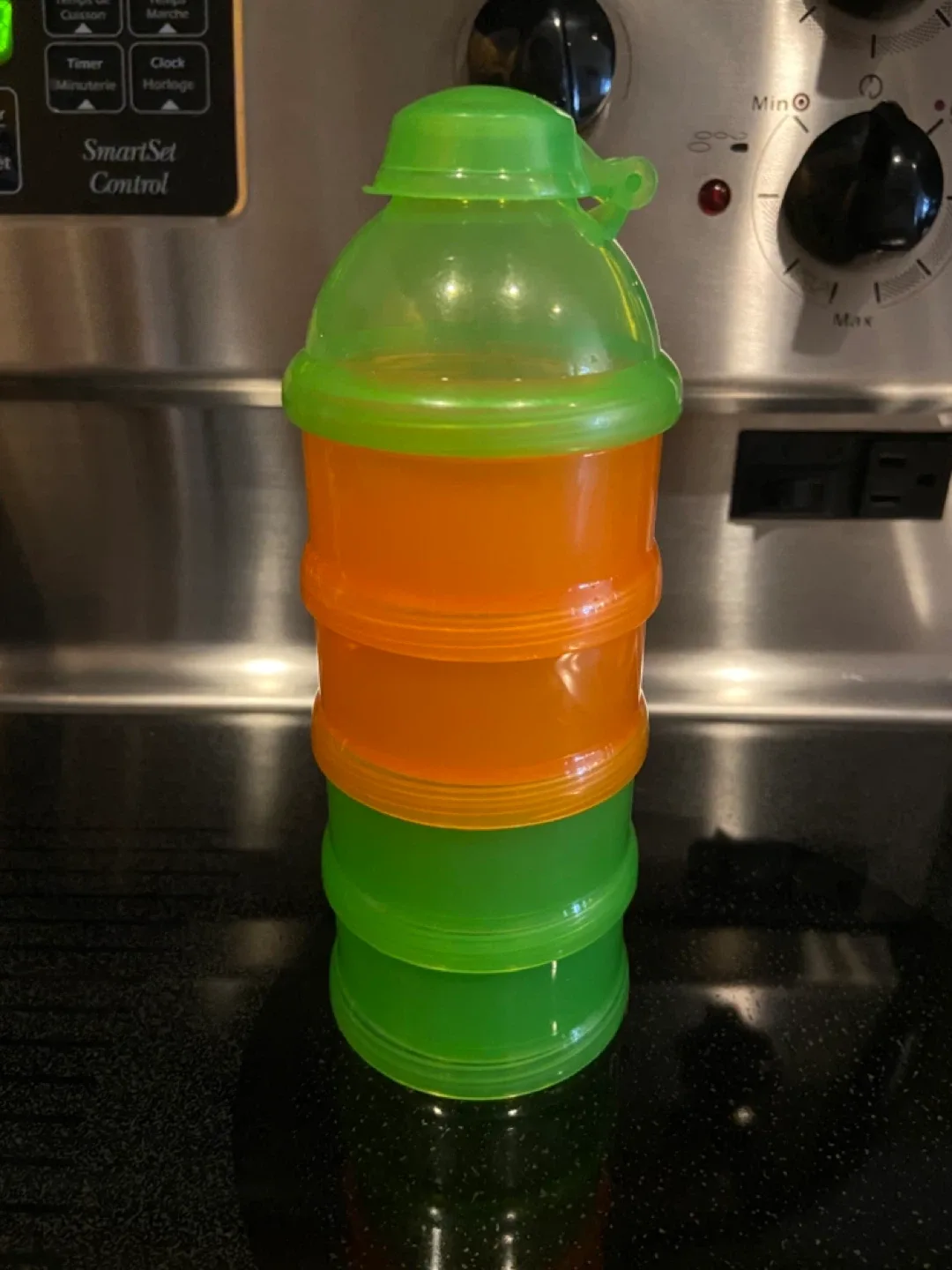 Stackable Formula/Snack Containers thumbnail