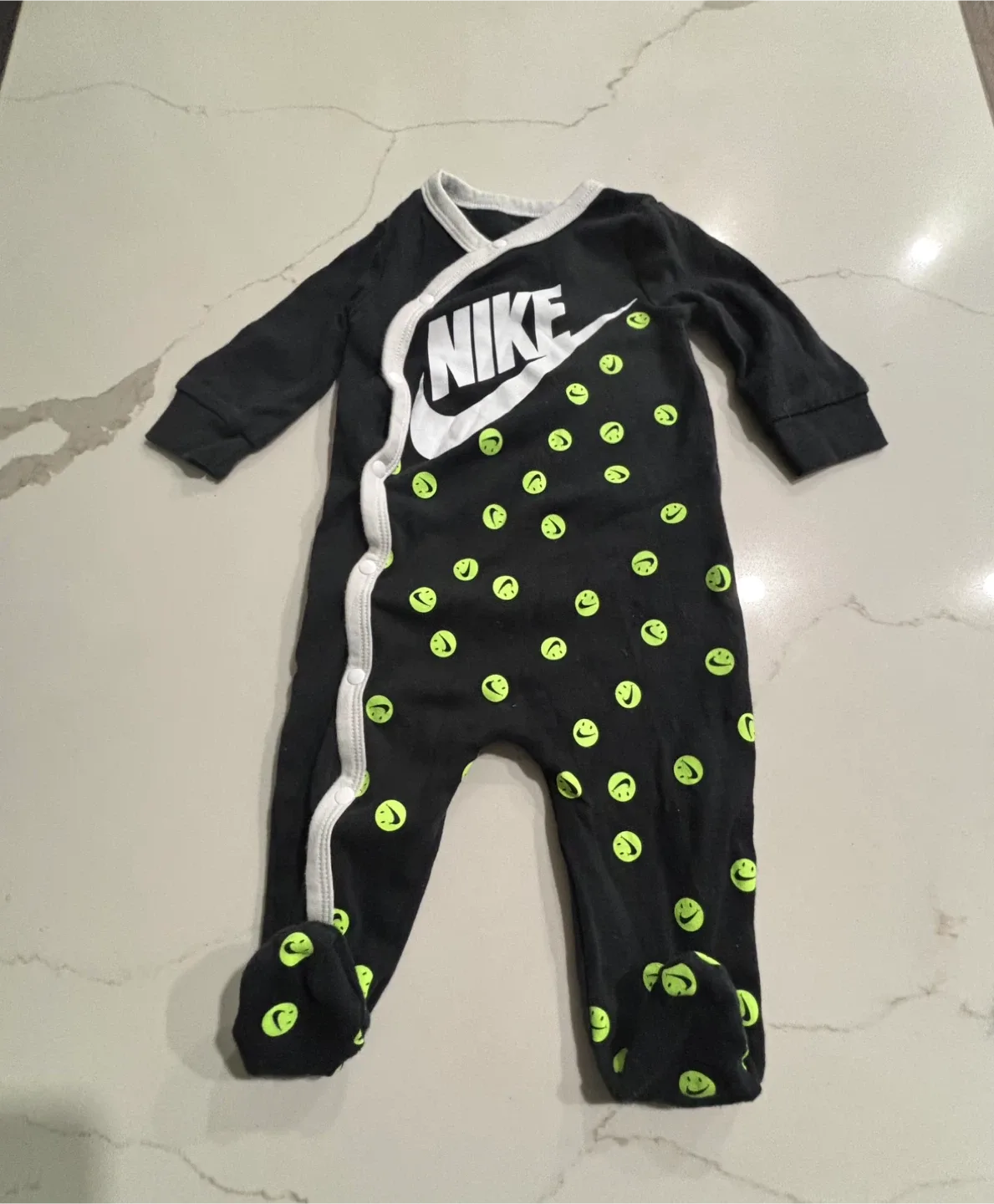 Nike Baby Bodysuit 6M. Excellent  Condition