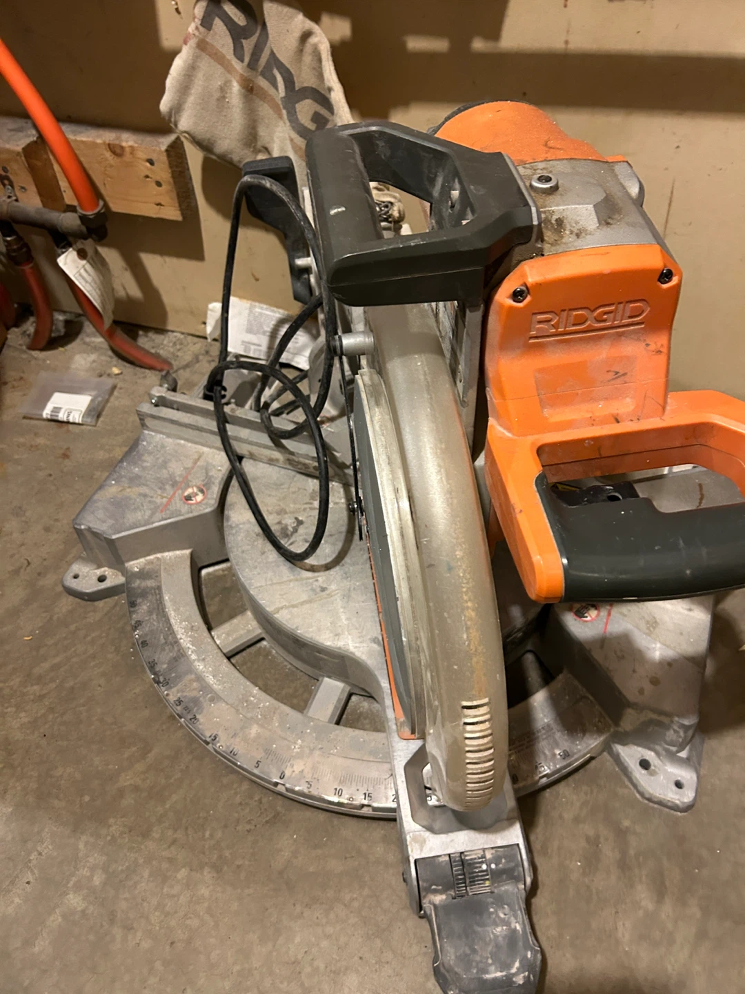 Ridgid Miter Saw - photo 2