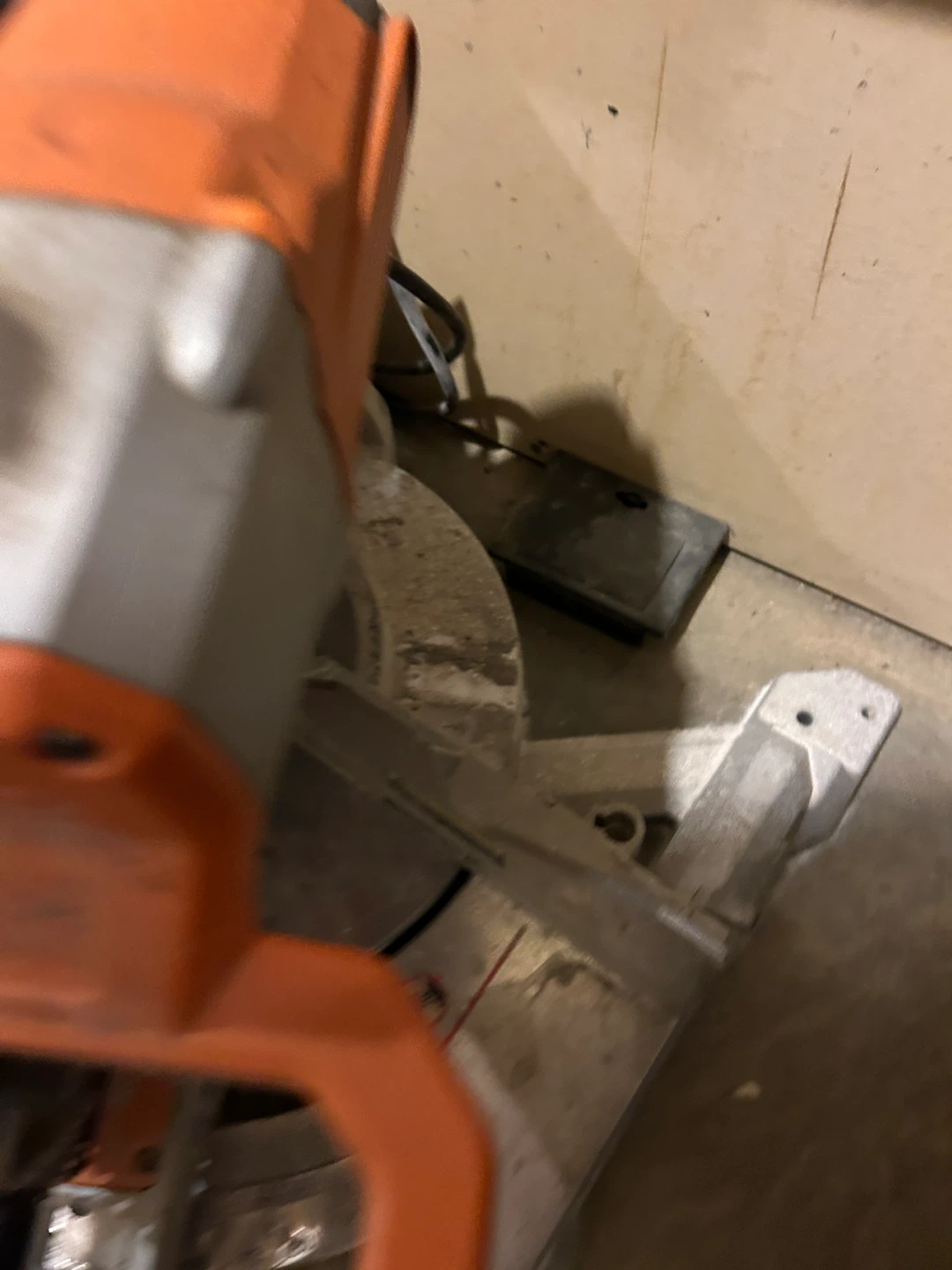 Ridgid Miter Saw - photo 4