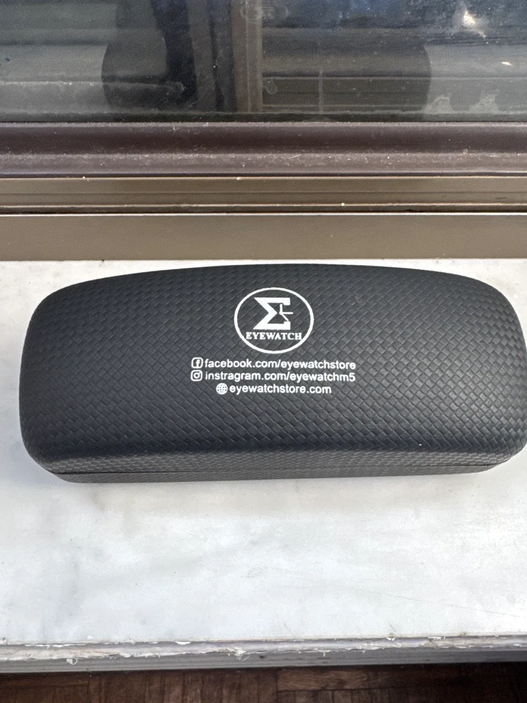 Eyewatch Eyeglasses Case - Black image indicator(2)