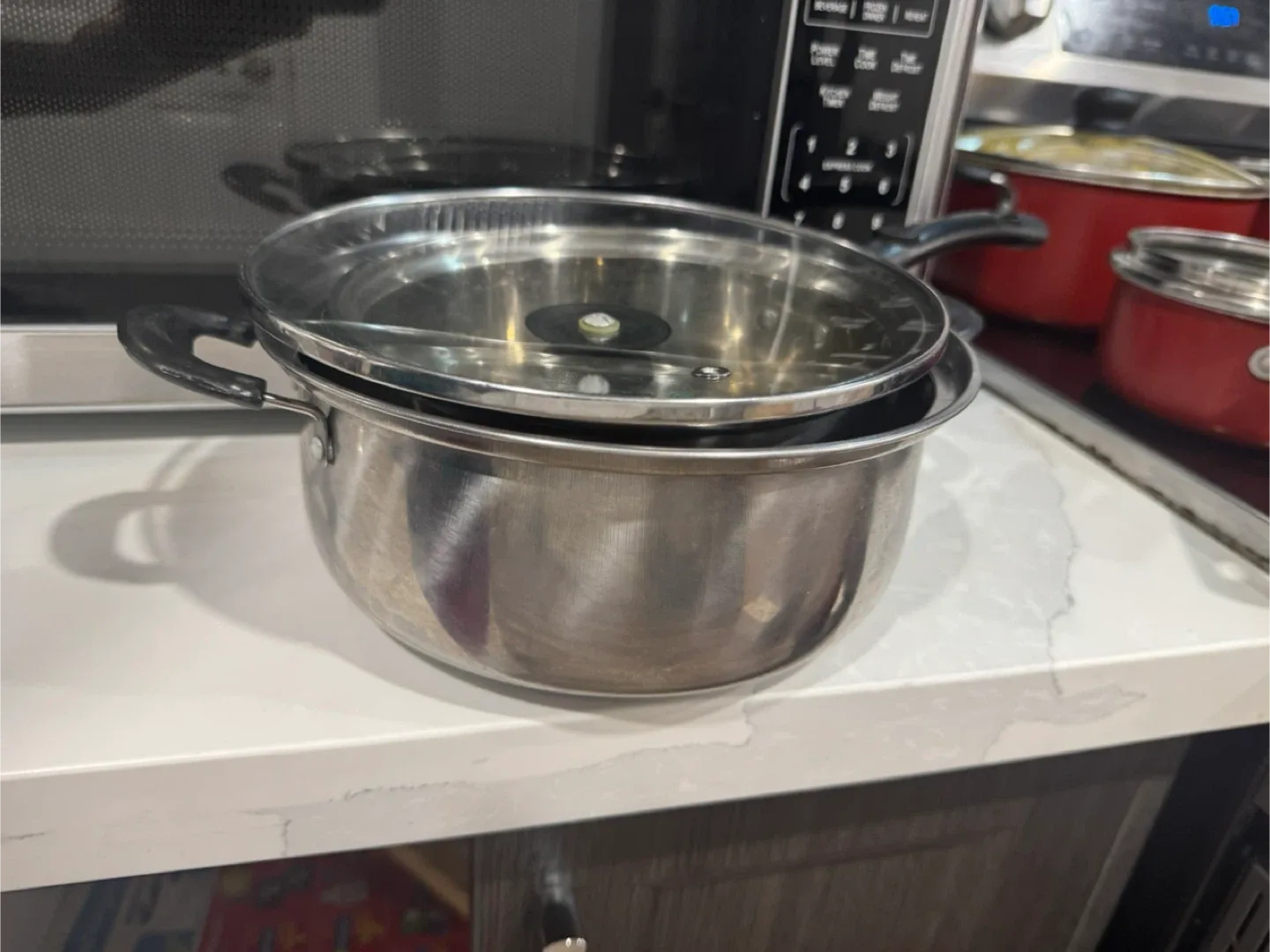 Stainless Steel Cooking Pots with Lids image indicator(2)