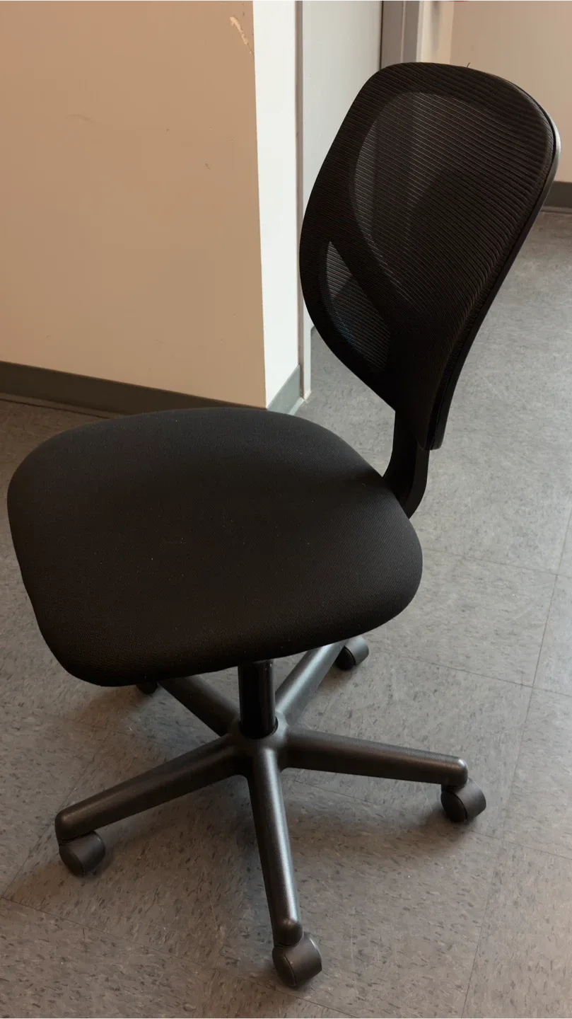 Black Mesh Office Chair image indicator(3)