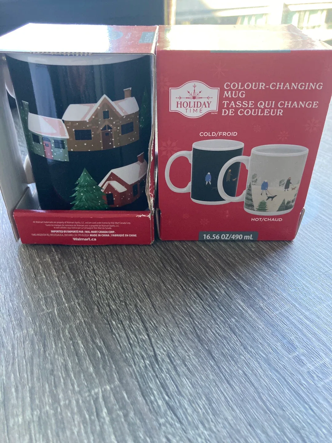 Holiday Time Colour-Changing Mug - New in Box!
