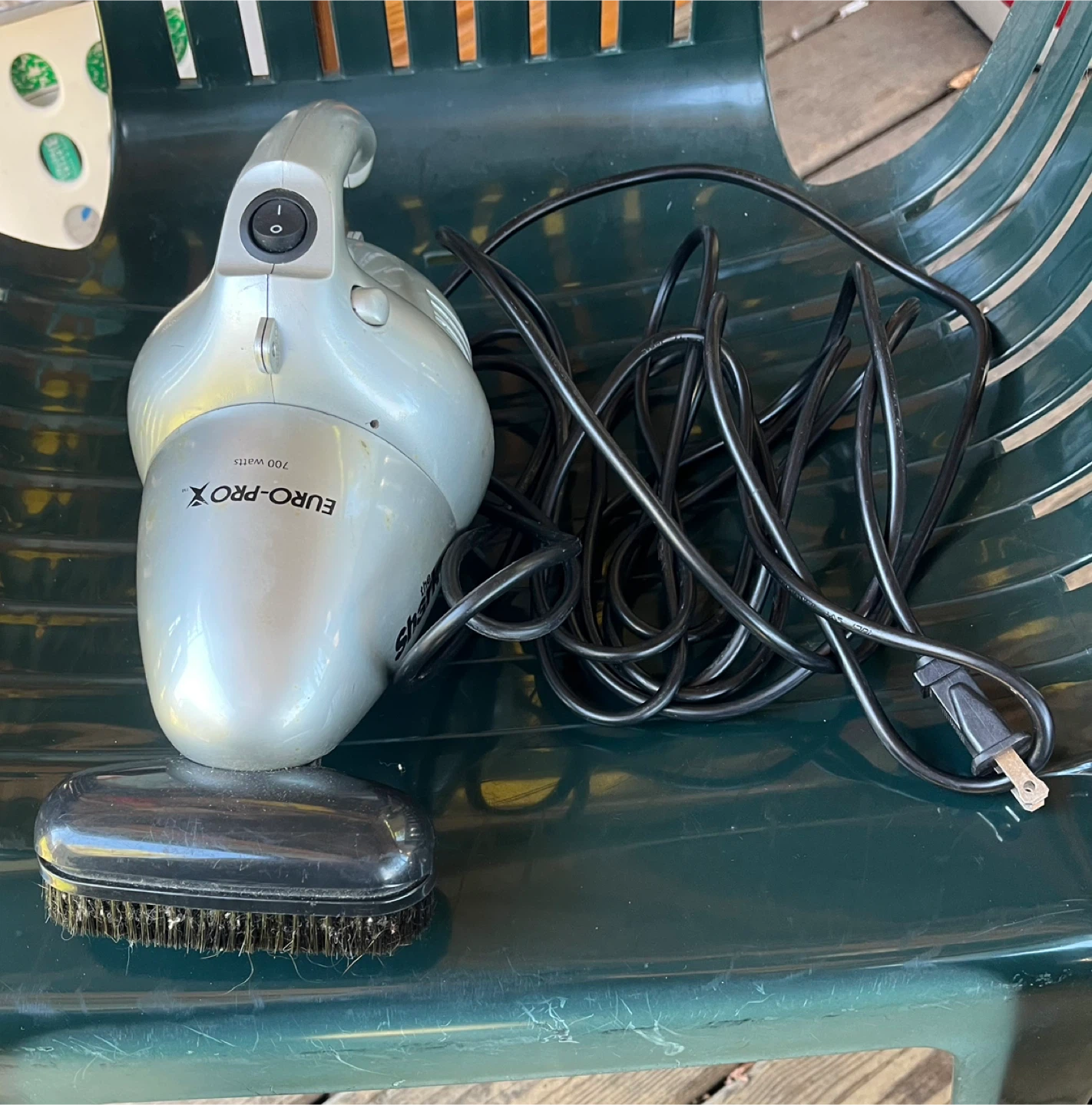 Euro-Pro Shark EP033 Handheld Vacuum