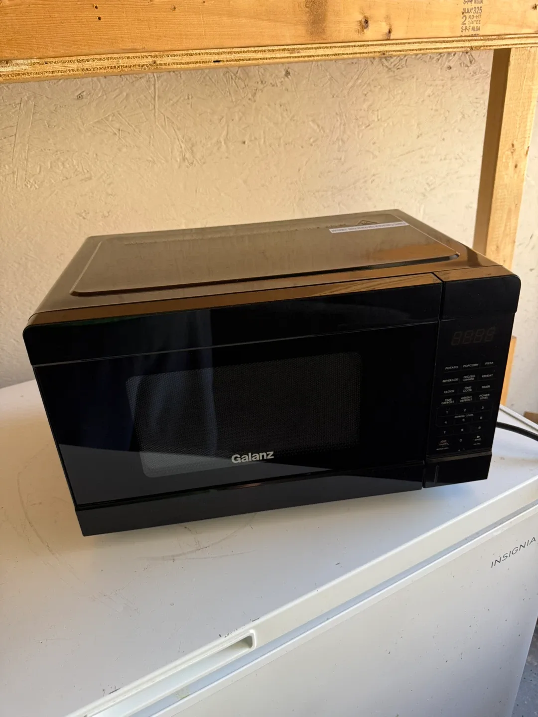 Galanz Microwave Oven - Black image indicator(2)