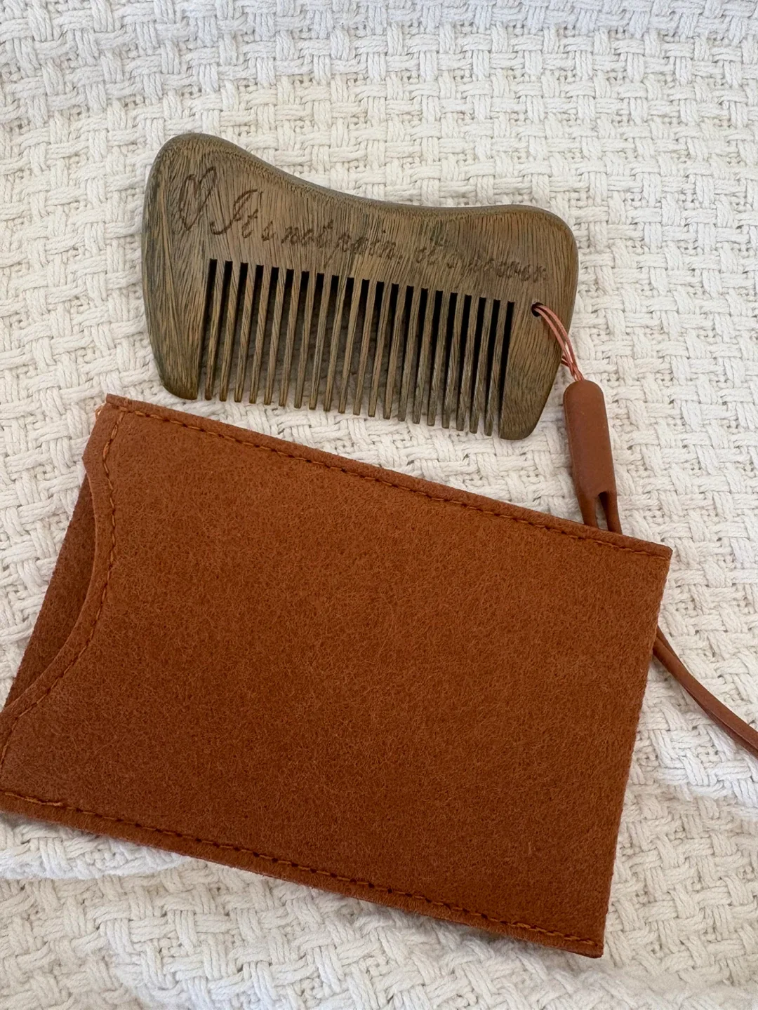 Brand new sandalwood birthing comb image indicator(2)