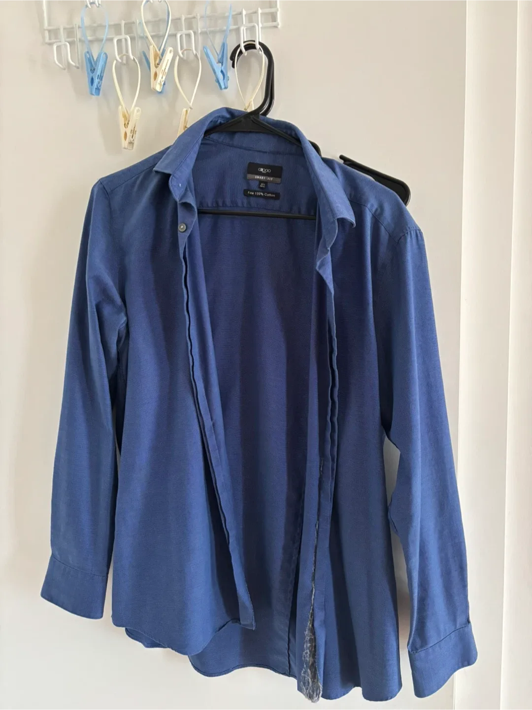 Blue shirt thumbnail